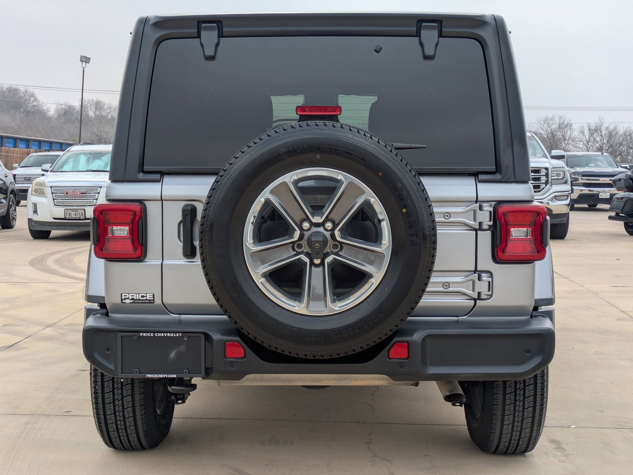 2020 Jeep Wrangler Unlimited Sahara