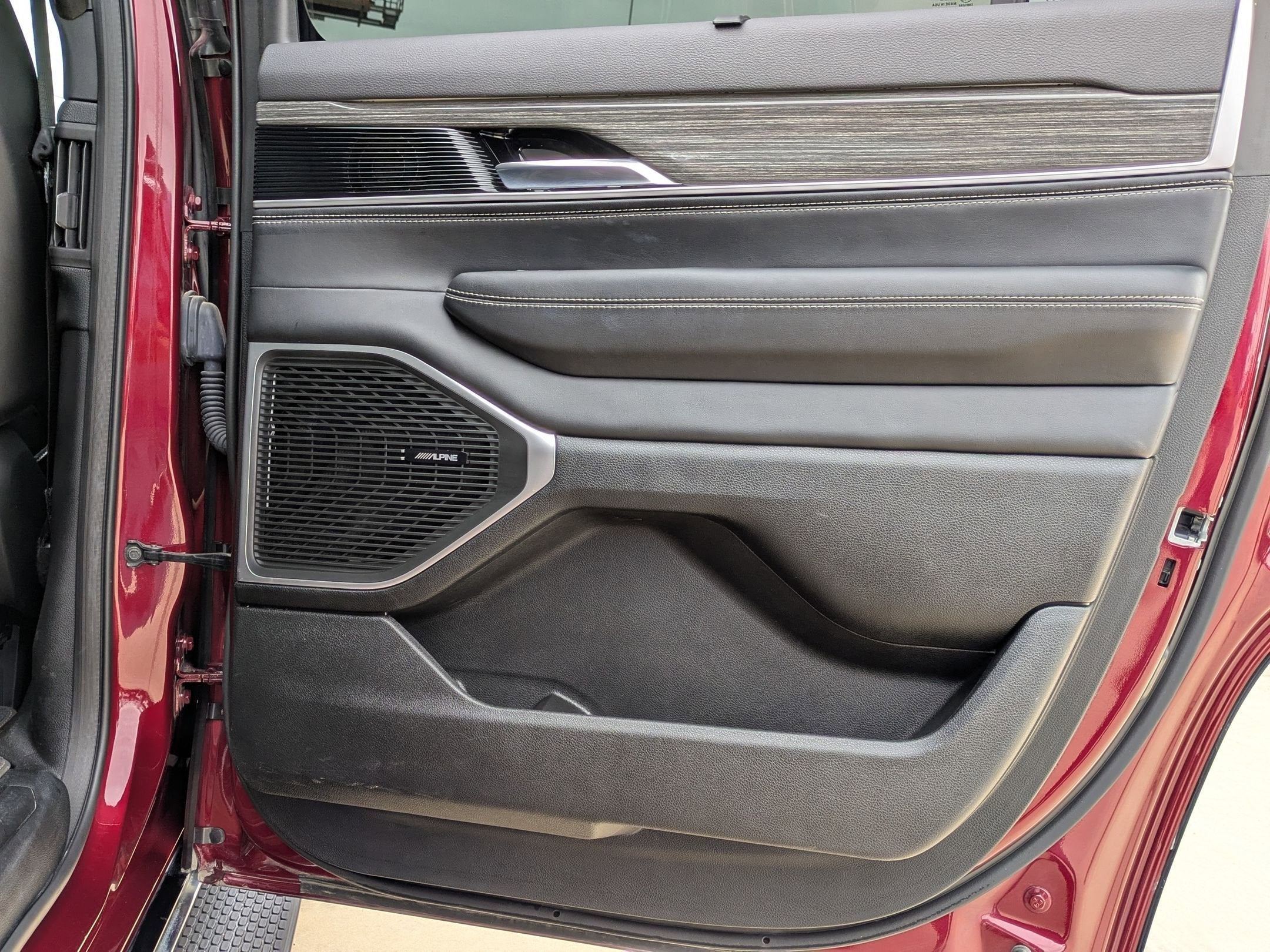 2022 Jeep Wagoneer Series III