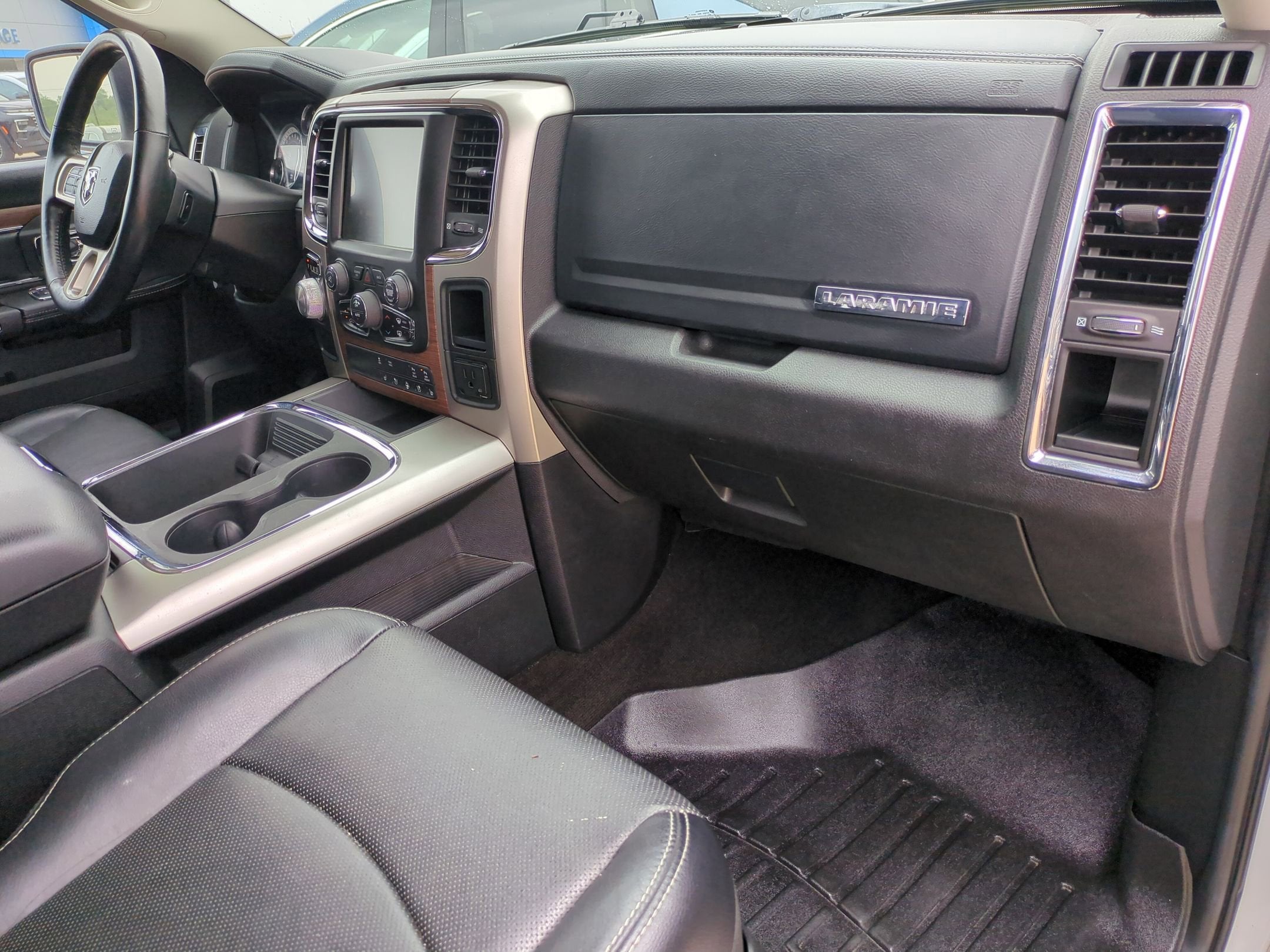 2017 RAM 1500 Laramie