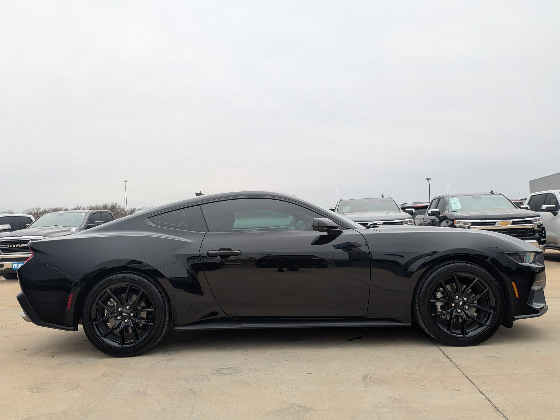 2025 Ford Mustang EcoBoost