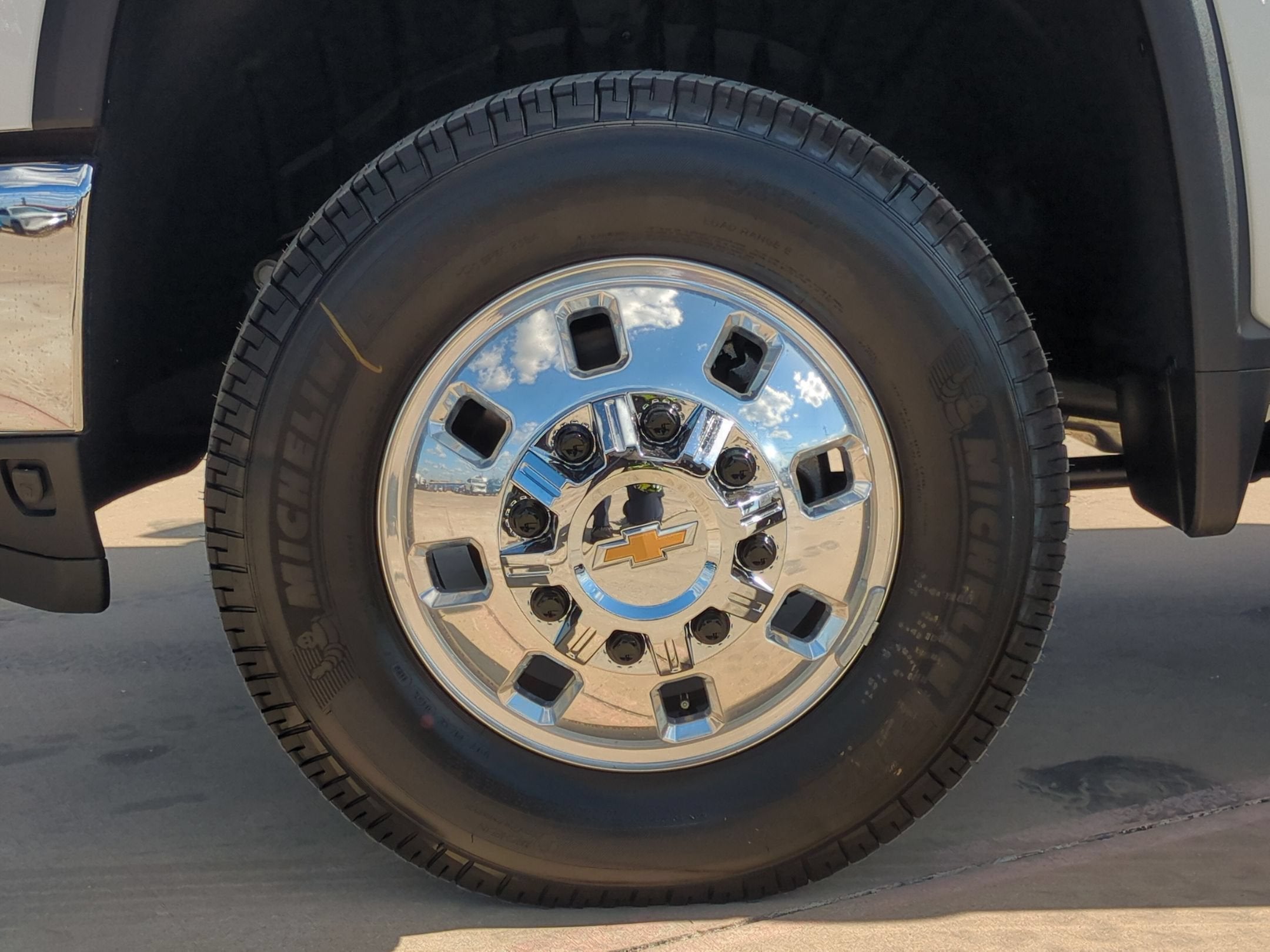 2026 Chevrolet Silverado 3500 HD WT DRW