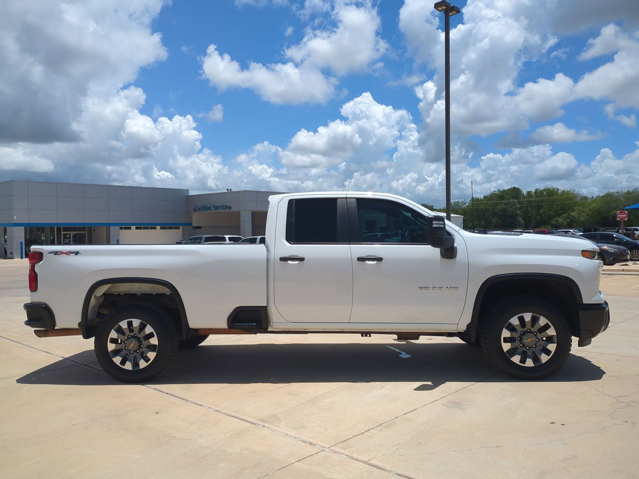 2024 Chevrolet Silverado 2500 HD Custom