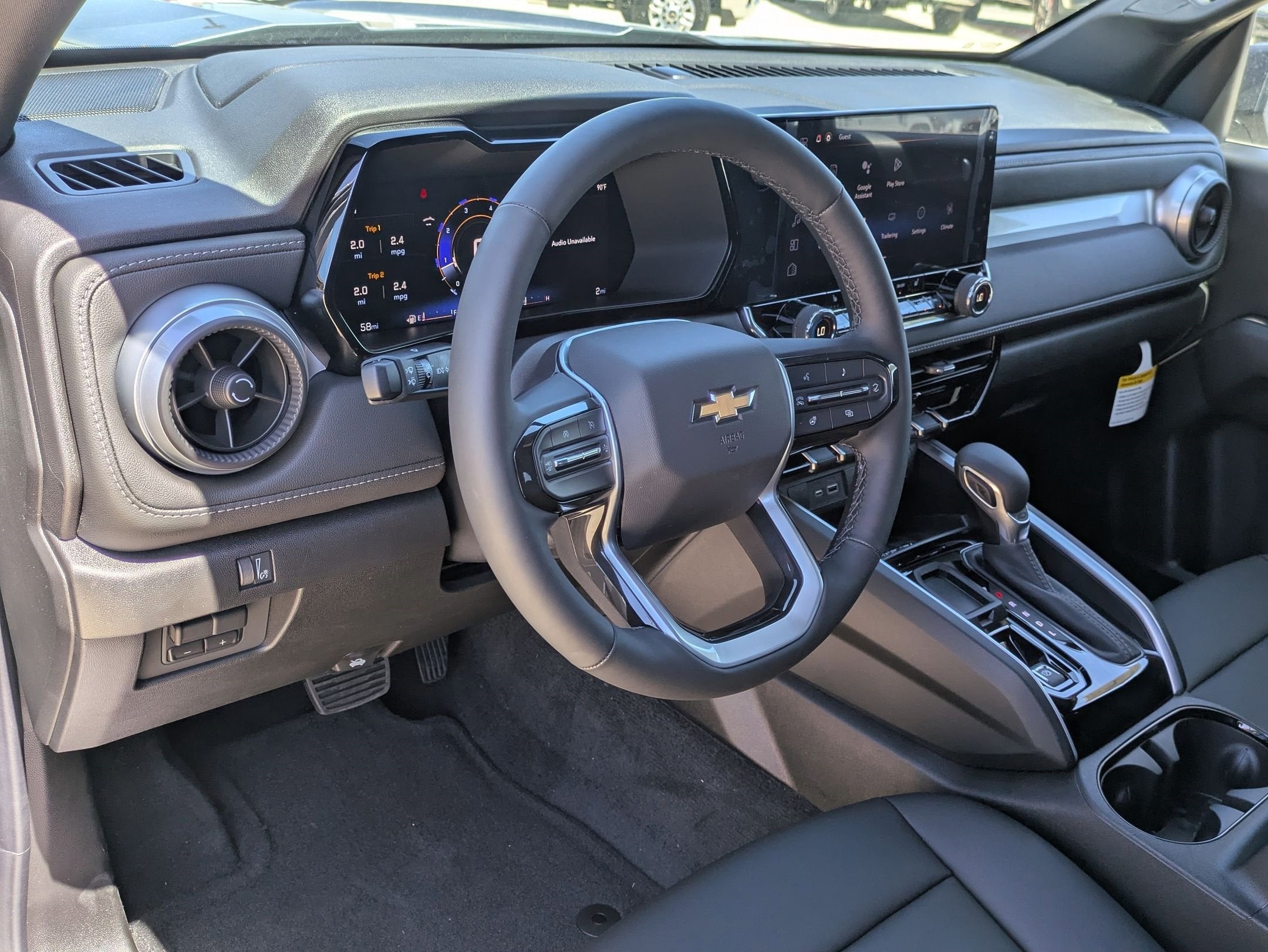 2025 Chevrolet Colorado WT/LT