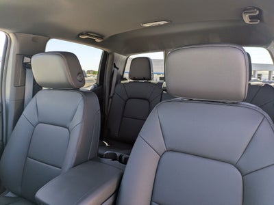 2025 Chevrolet Colorado WT/LT