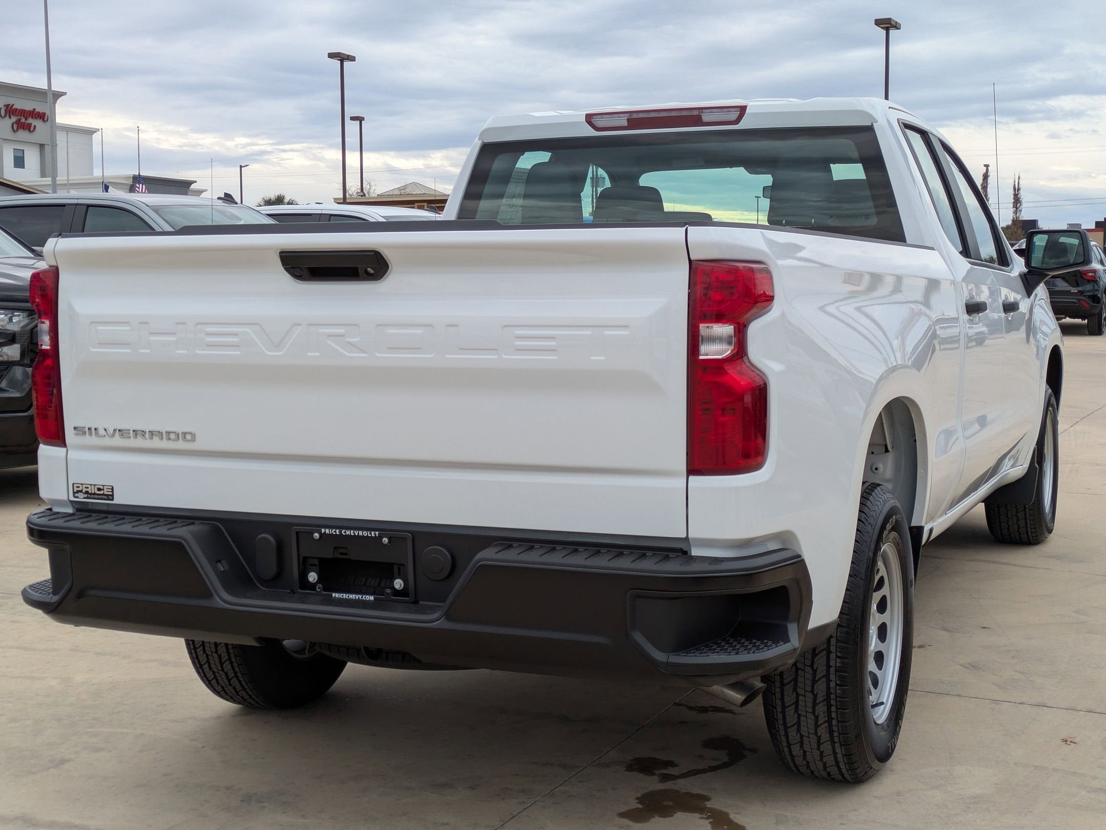 2025 Chevrolet Silverado 1500 WT