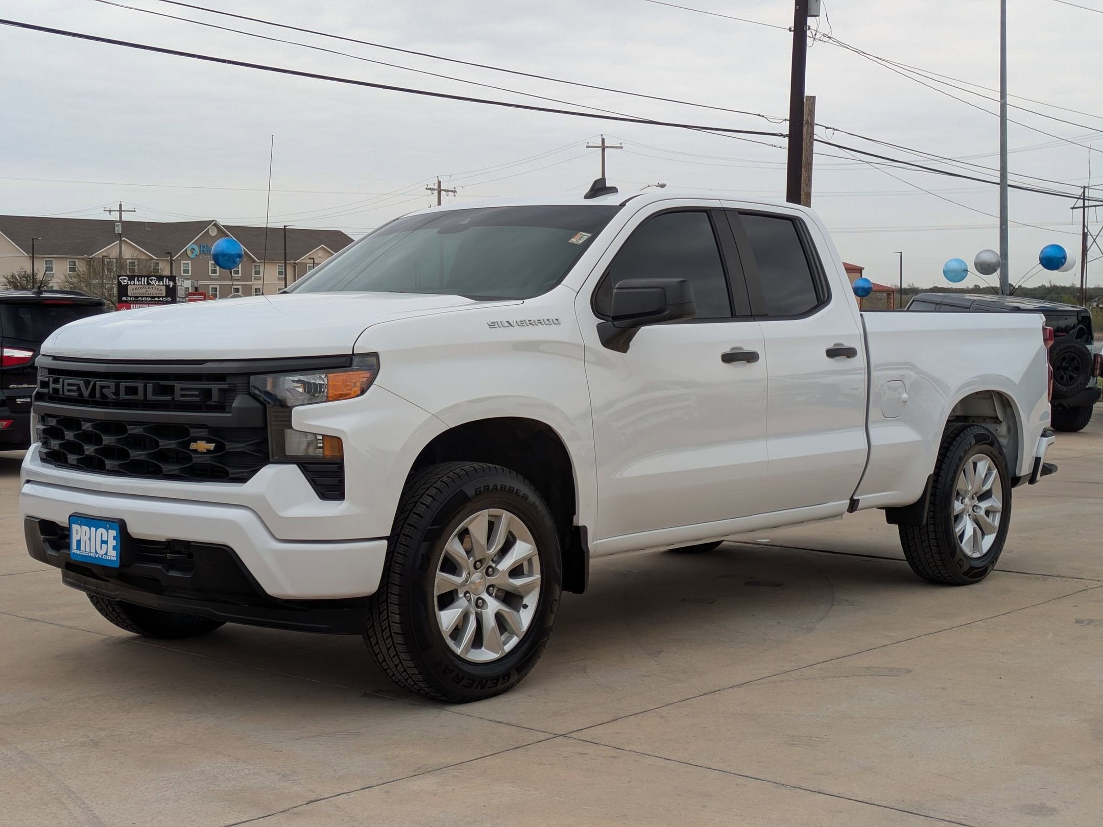 2023 Chevrolet Silverado 1500 Custom