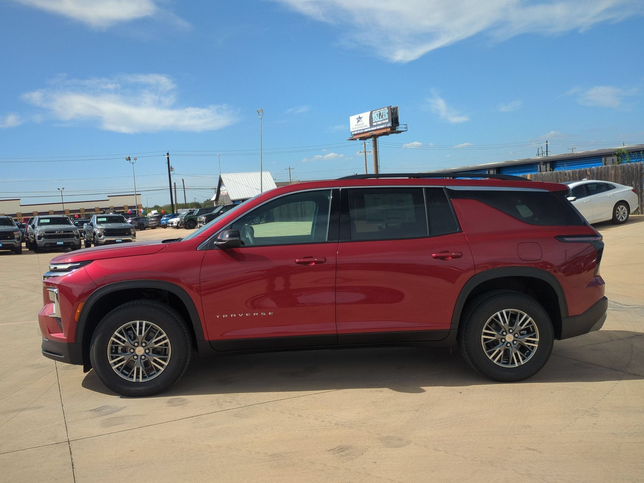 2027 Chevrolet Traverse LT