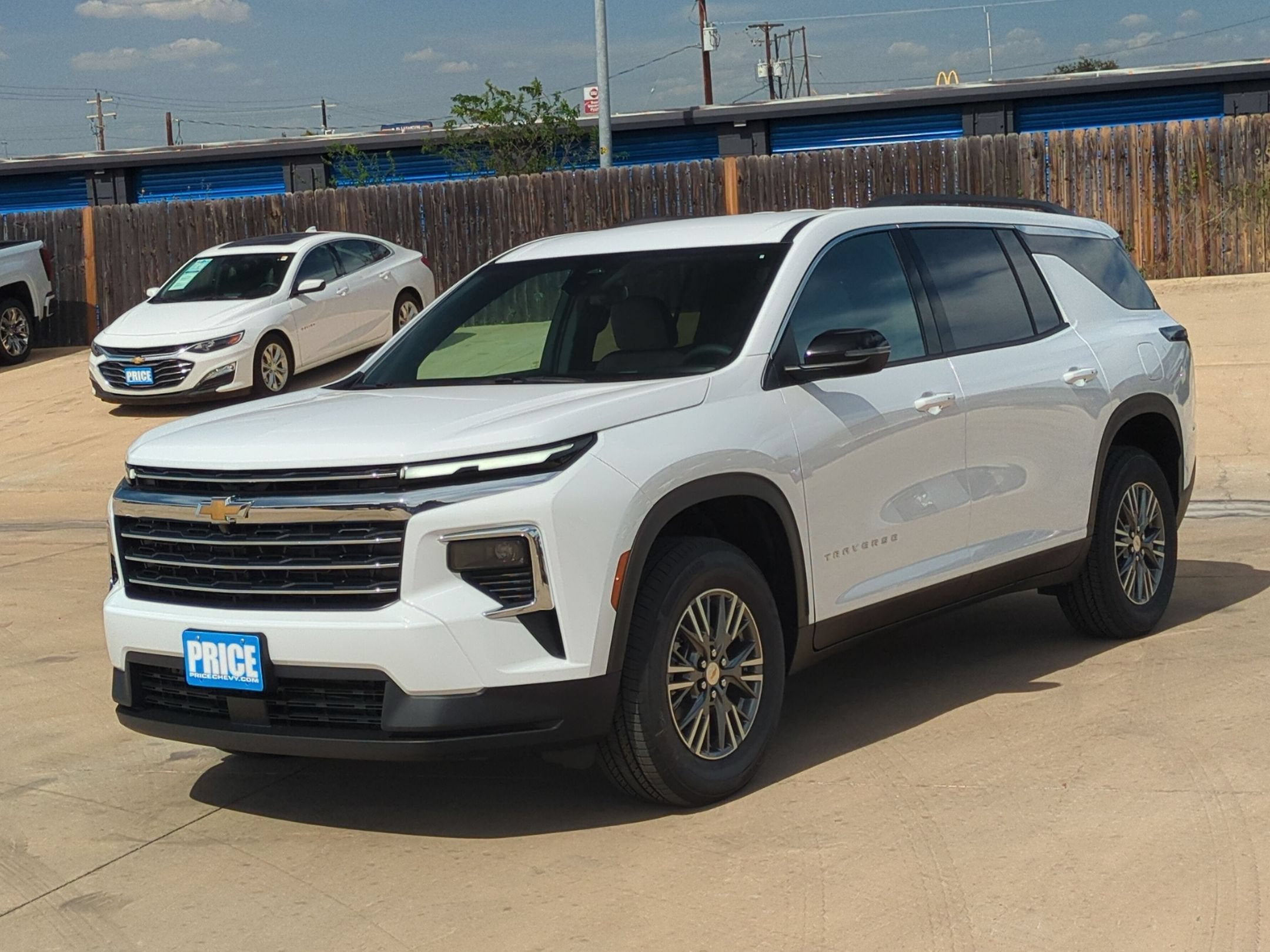 2027 Chevrolet Traverse LT
