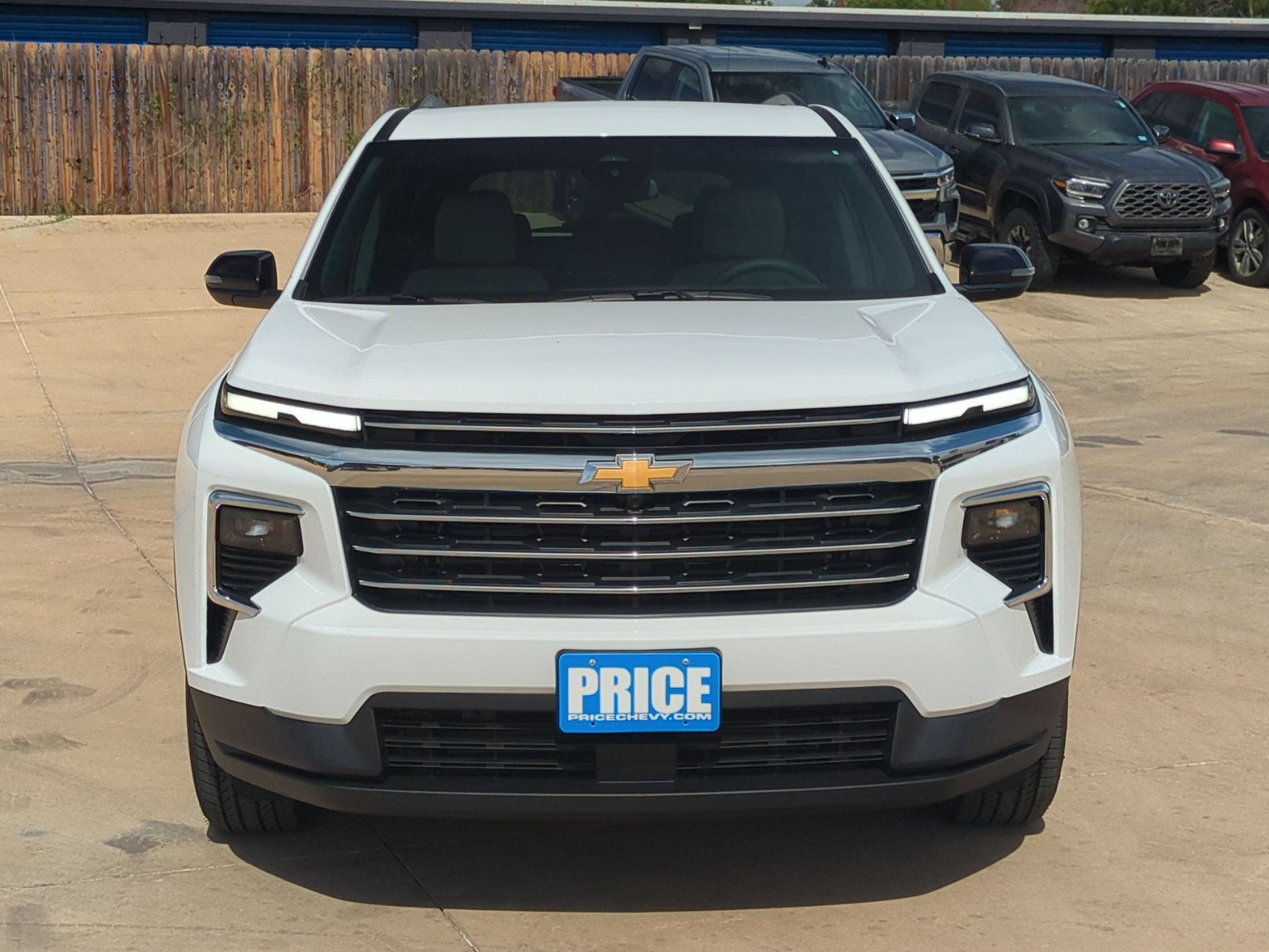 2027 Chevrolet Traverse LT