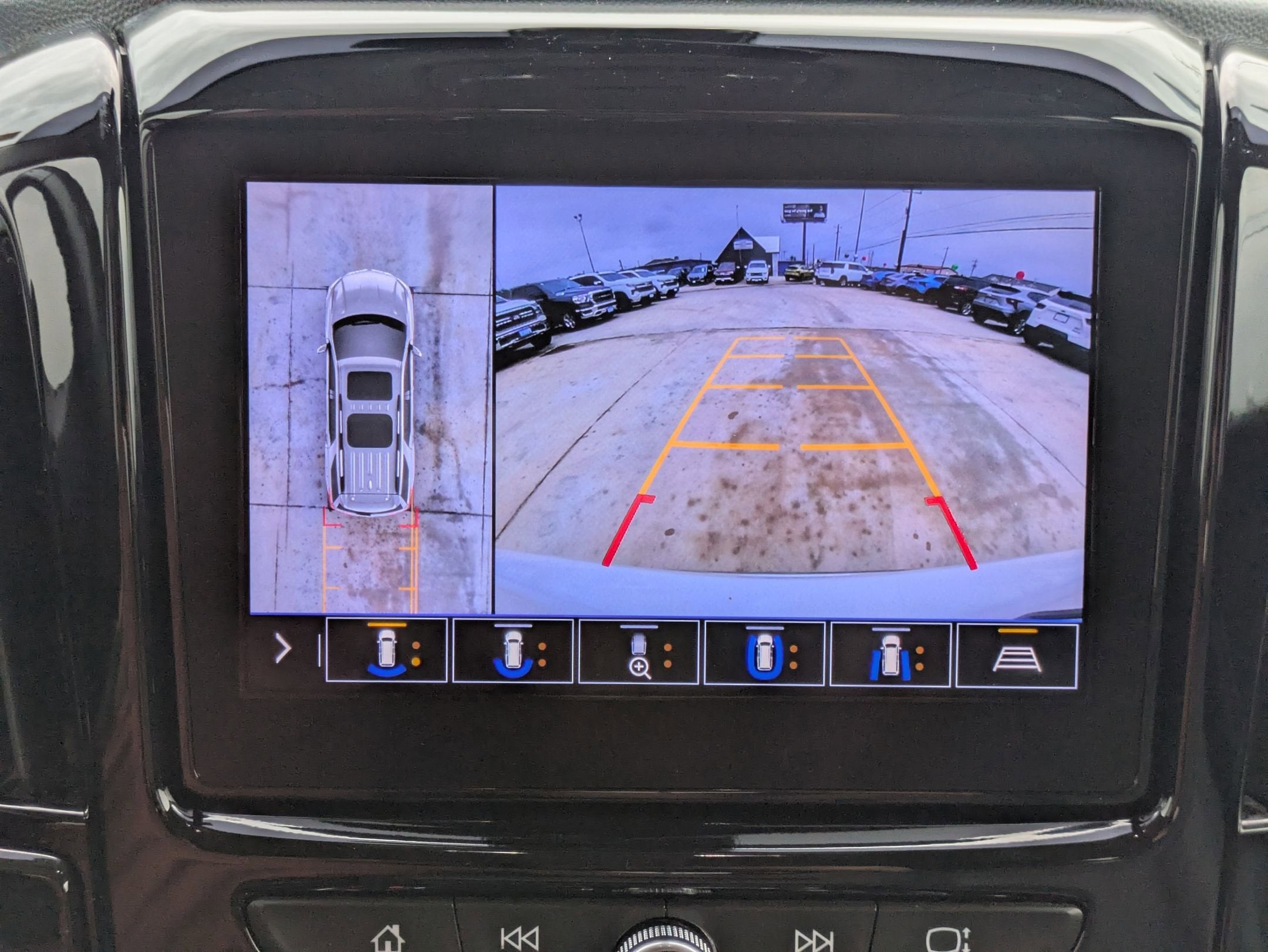 2021 Chevrolet Traverse Premier