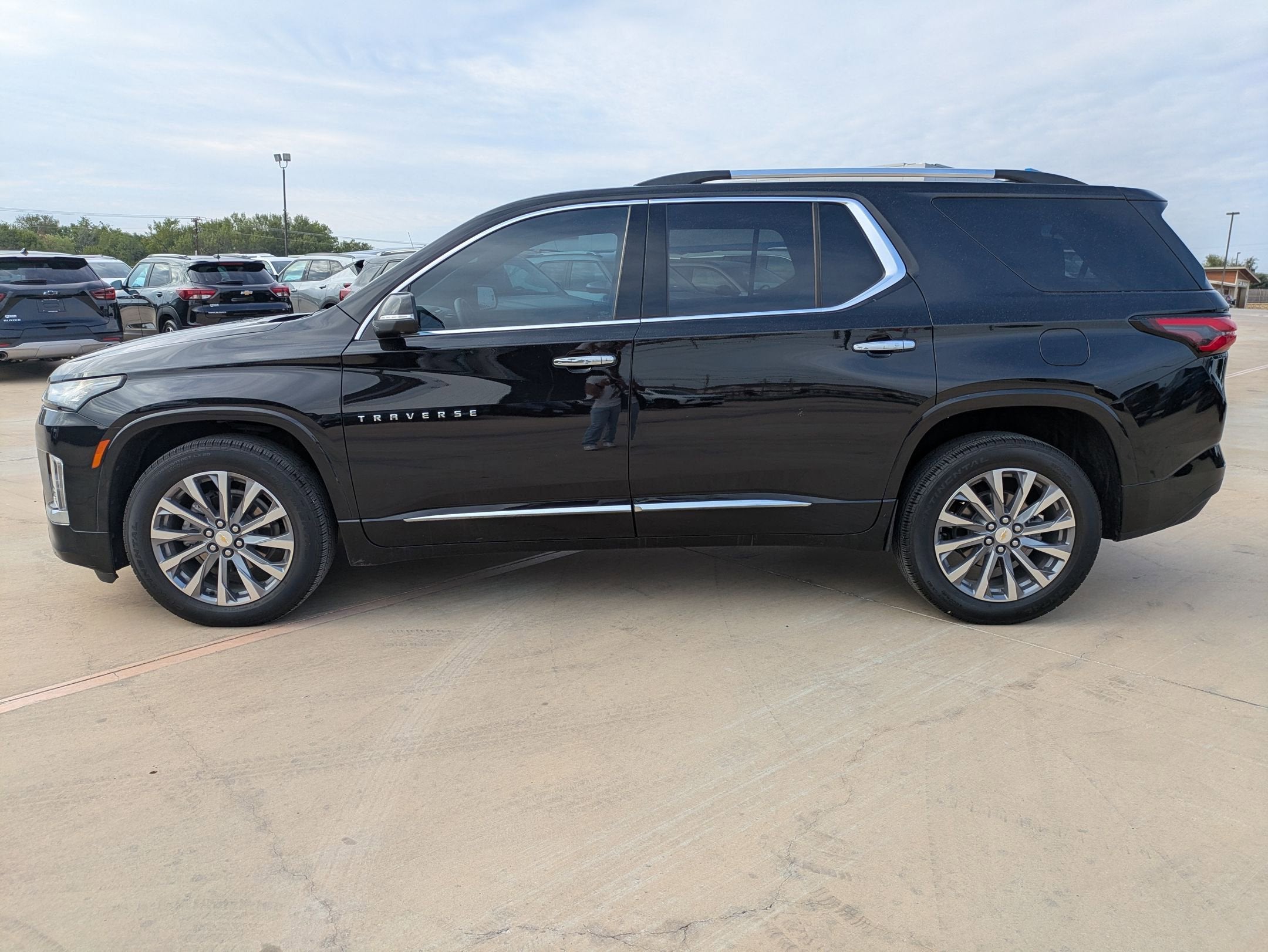 2023 Chevrolet Traverse Premier