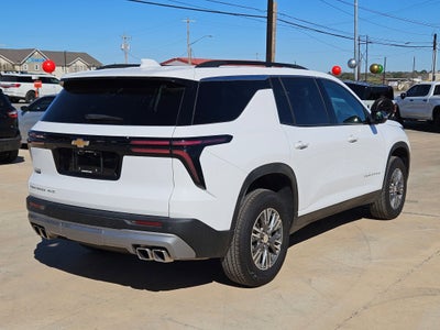 2025 Chevrolet Traverse LT