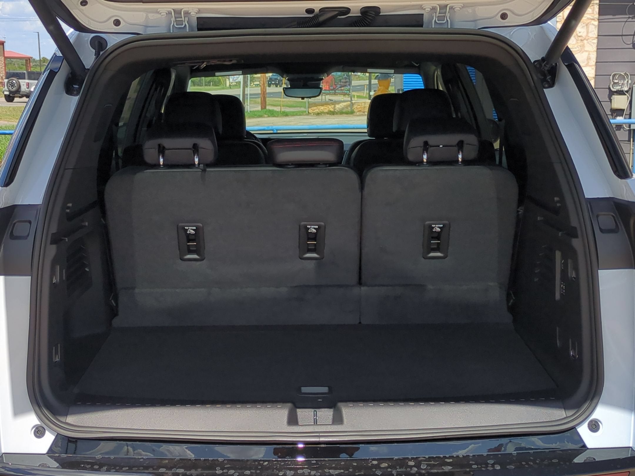 2027 Chevrolet Traverse RS