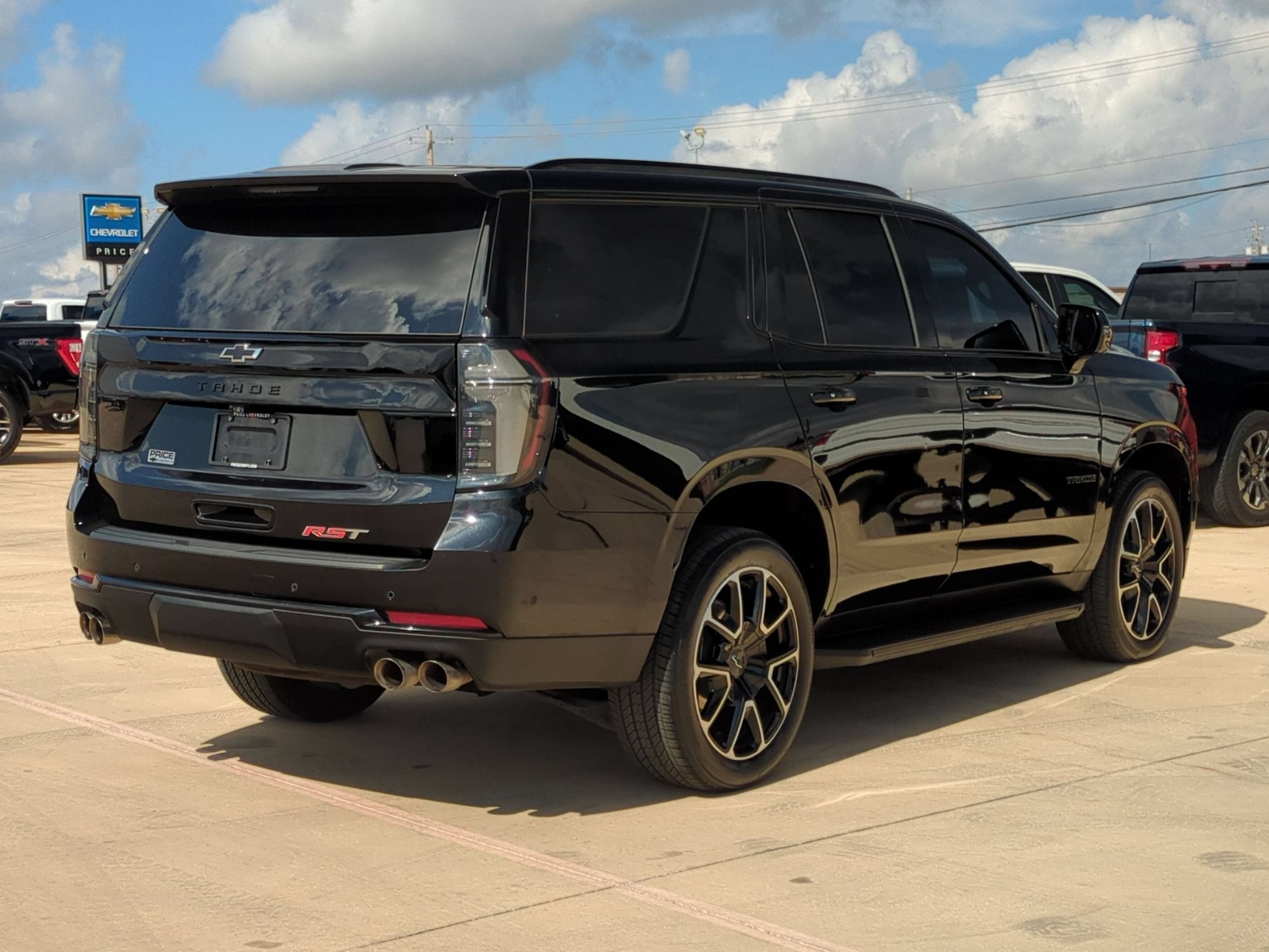 2025 Chevrolet Tahoe RST