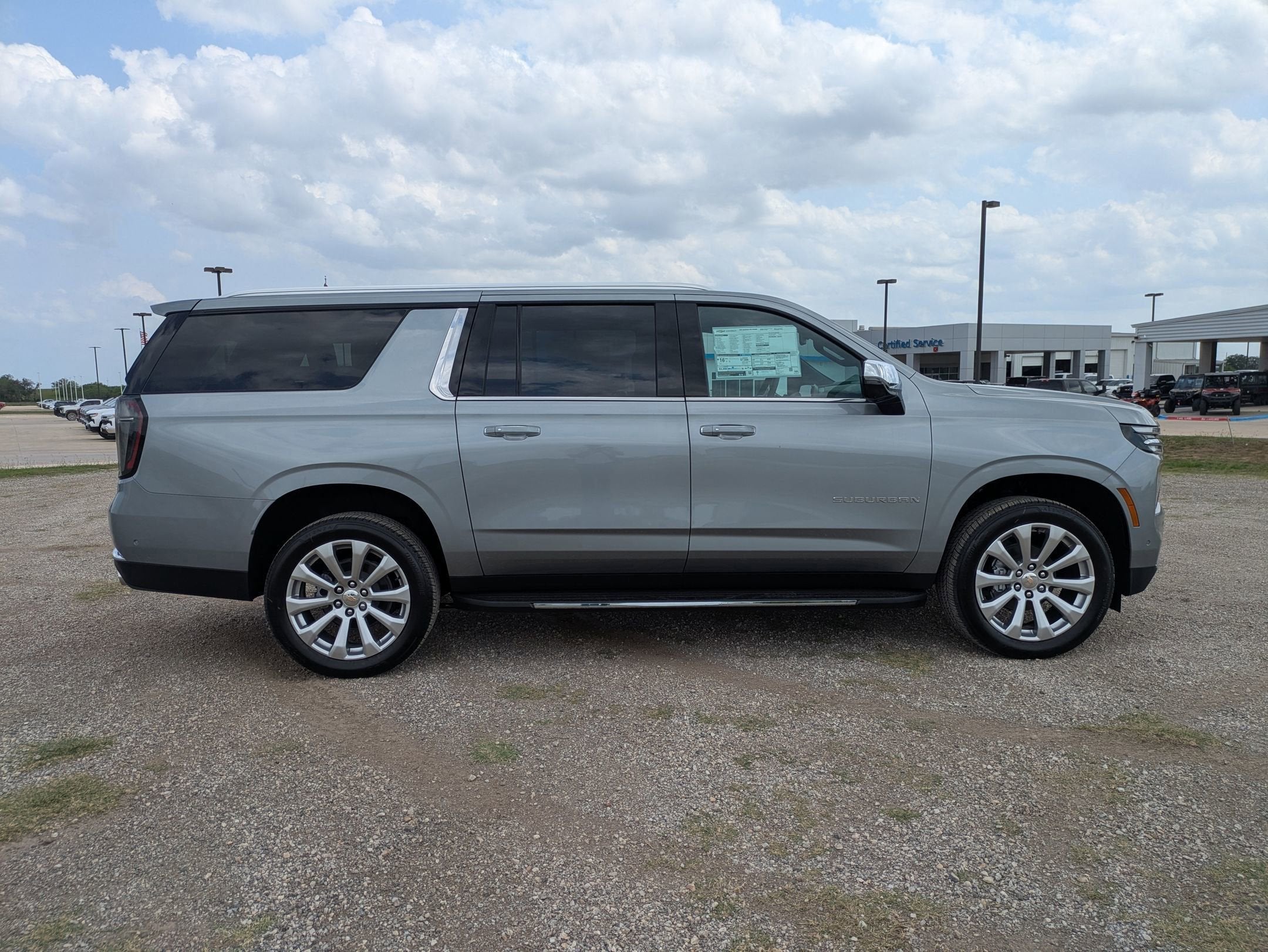 2025 Chevrolet Suburban Premier