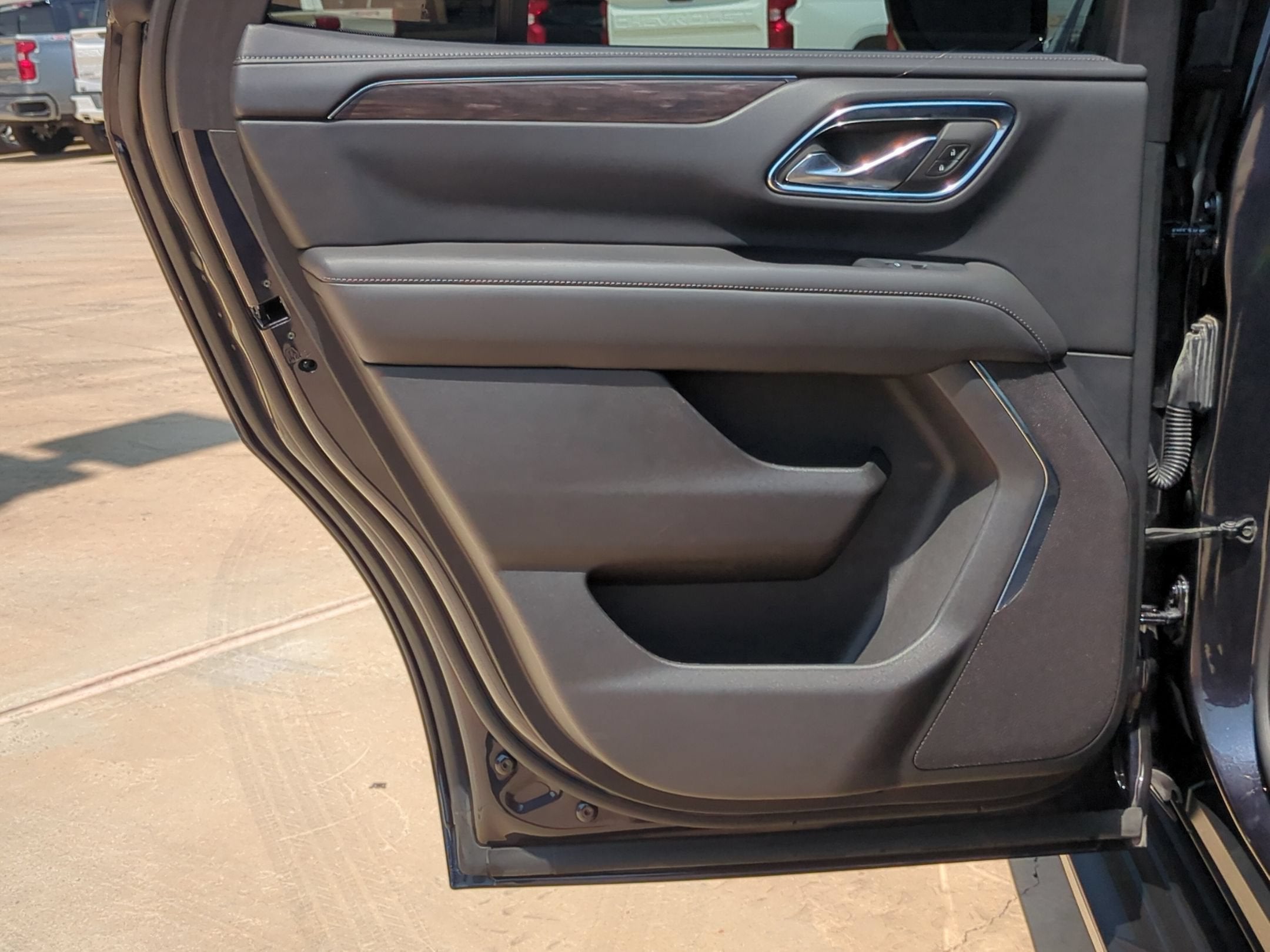 2024 Chevrolet Tahoe LS
