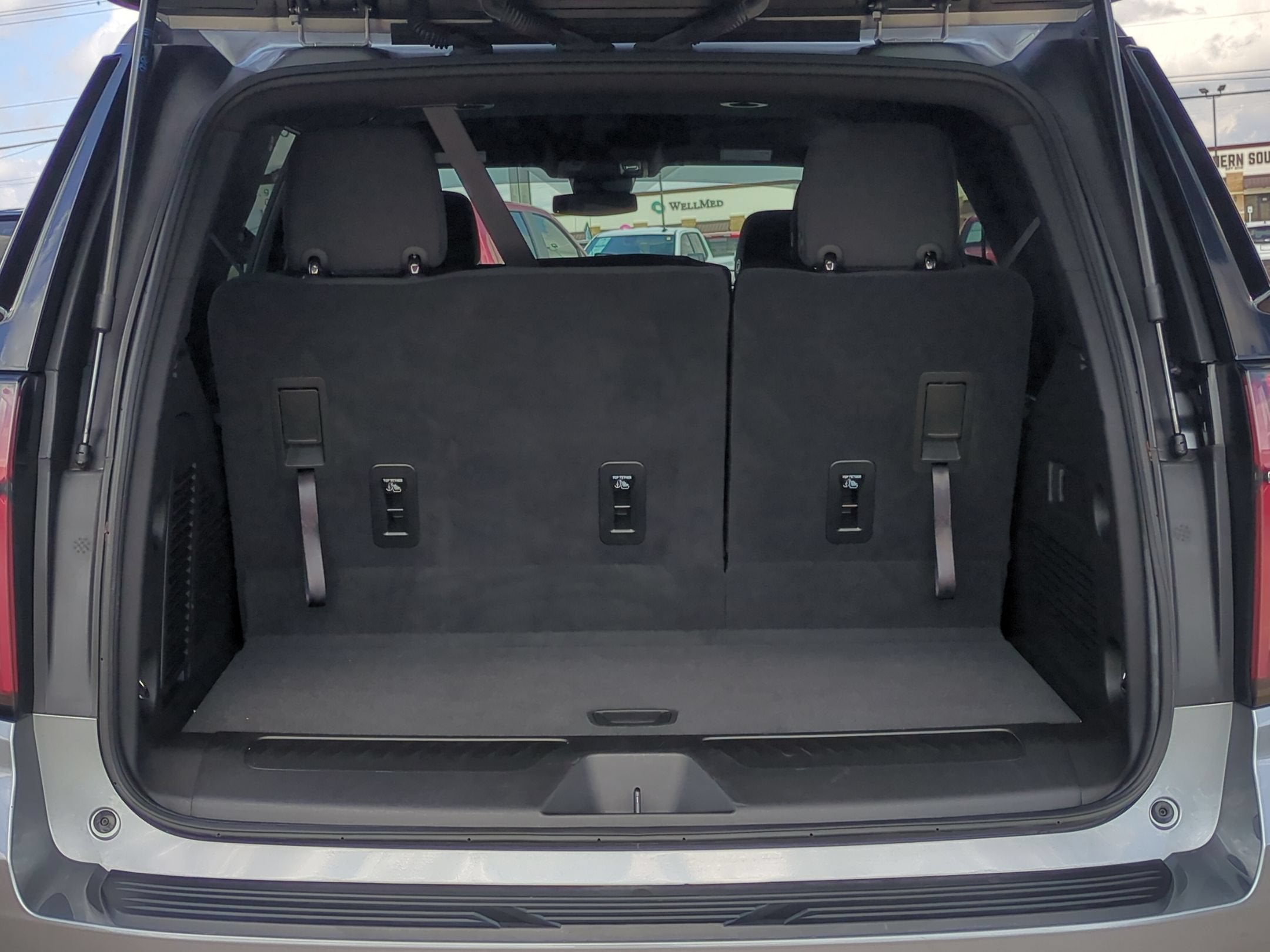 2024 Chevrolet Tahoe LS