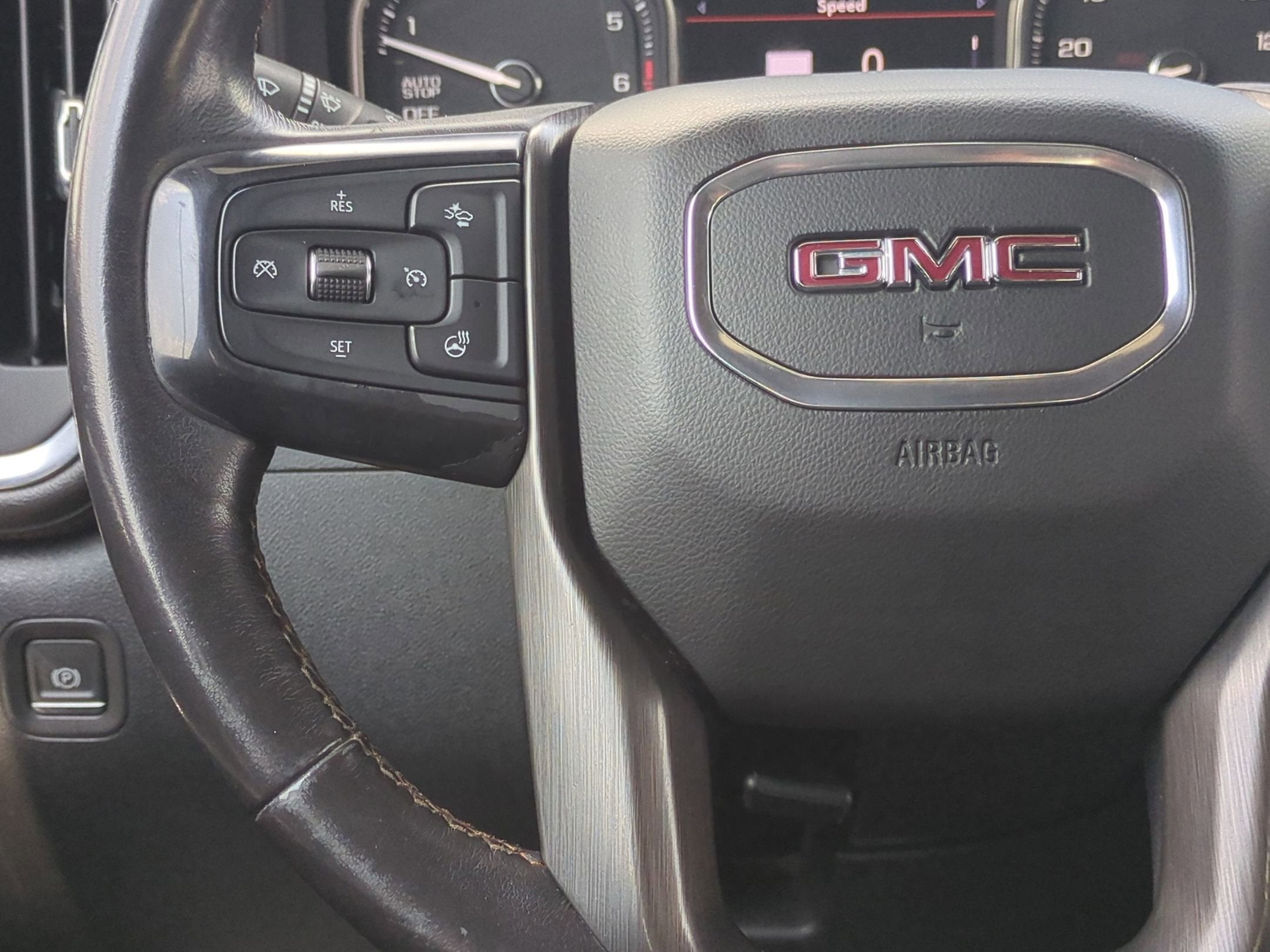 2021 GMC Sierra 1500 AT4