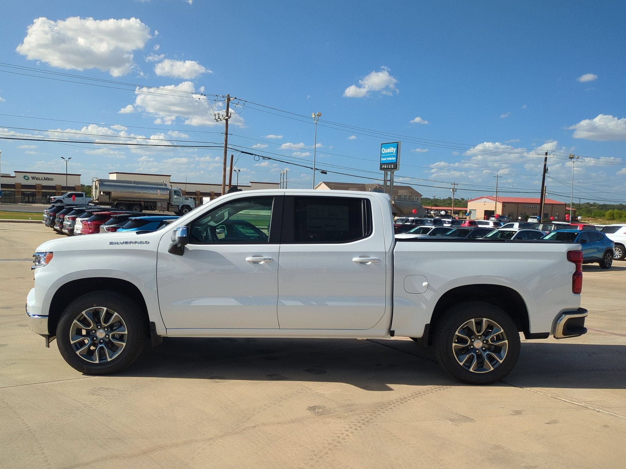 2026 Chevrolet Silverado 1500 LT