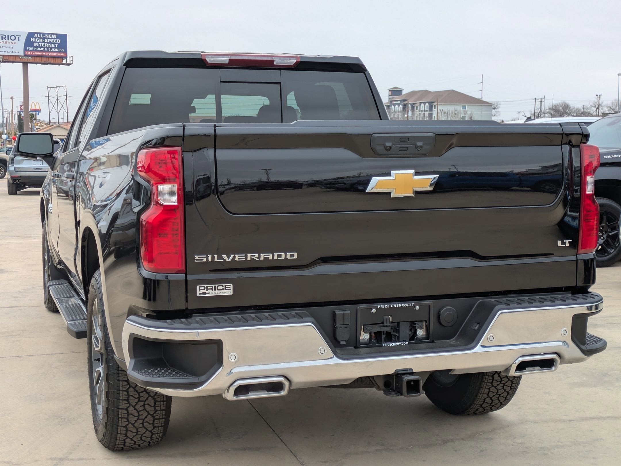 2025 Chevrolet Silverado 1500 LT