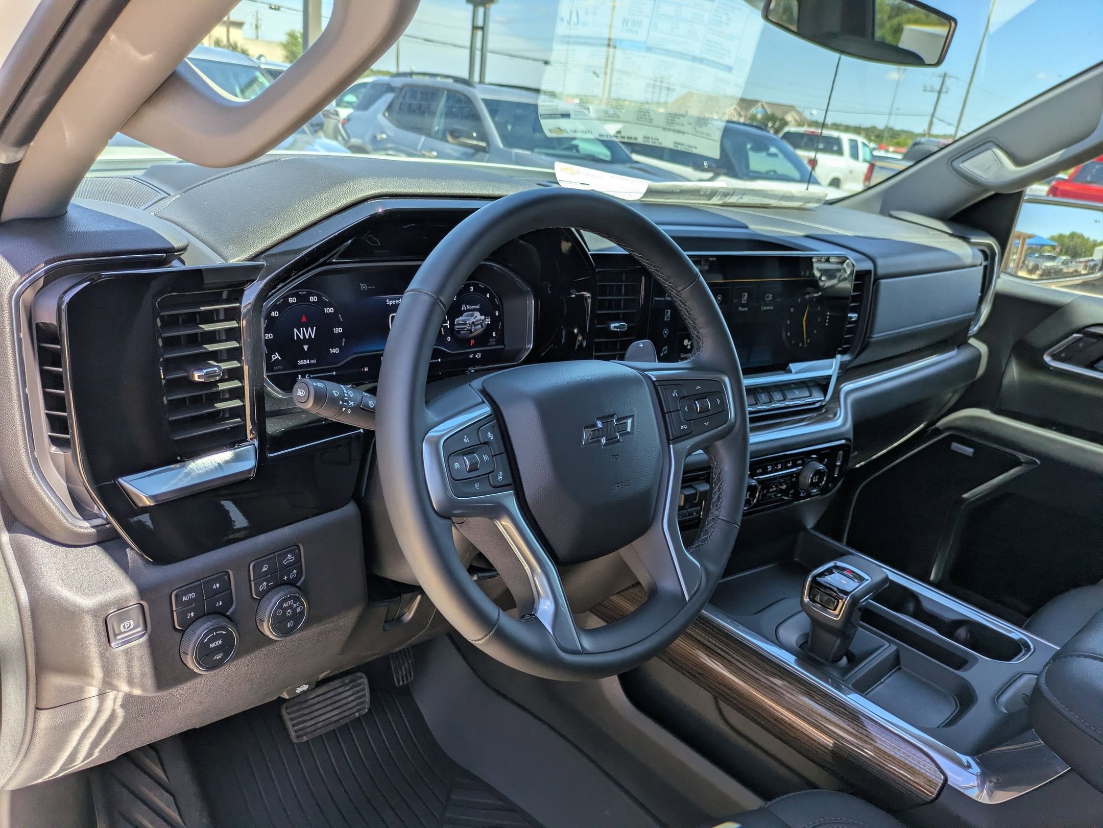 2025 Chevrolet Silverado 1500 RST