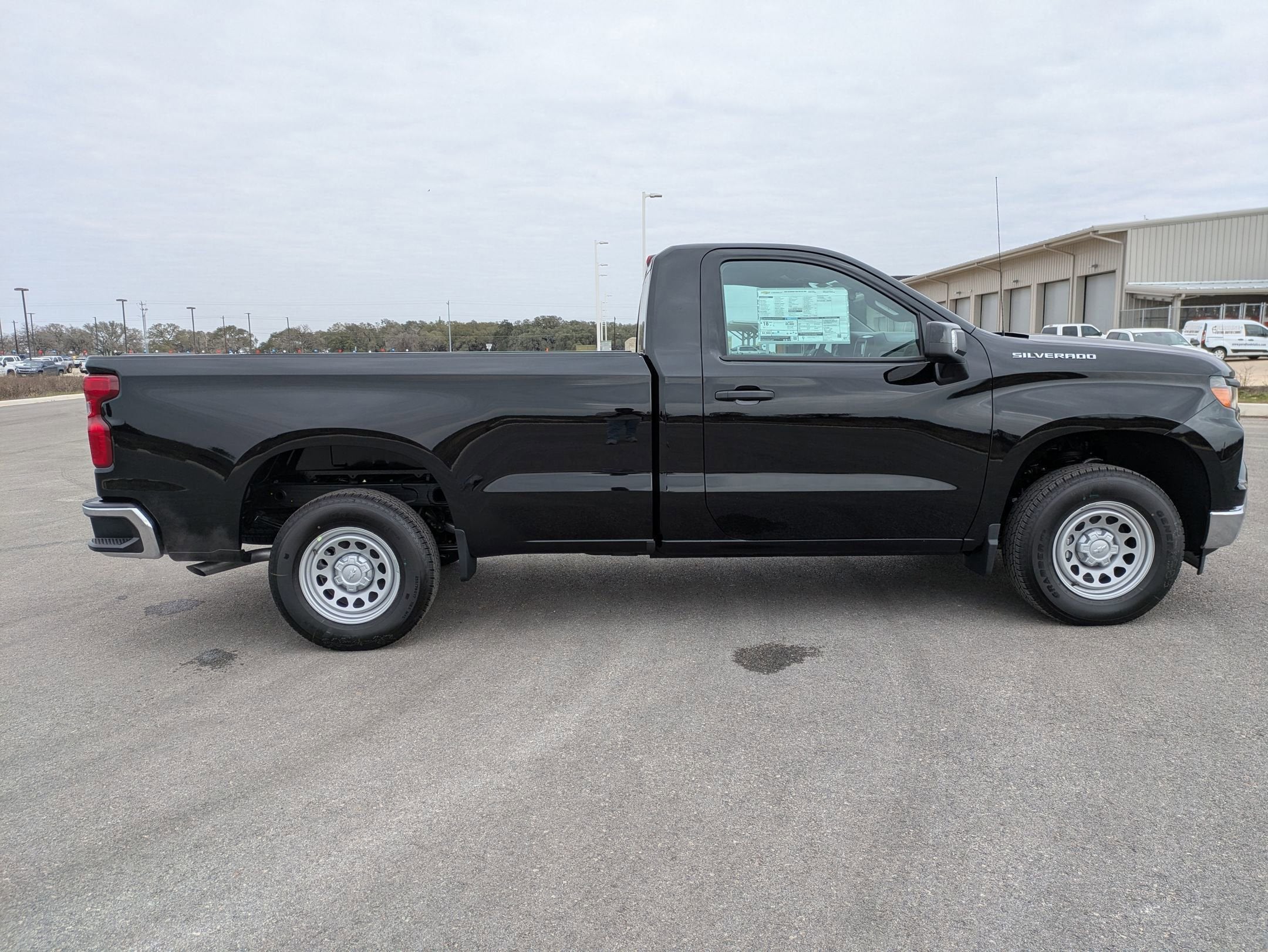 2025 Chevrolet Silverado 1500 WT