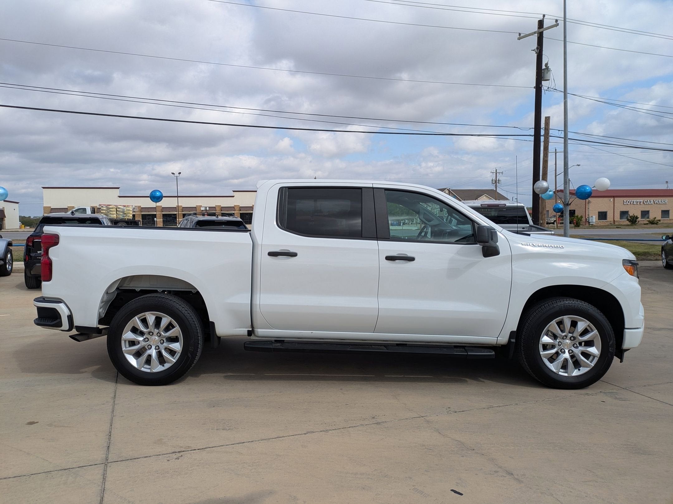 2024 Chevrolet Silverado 1500 Custom