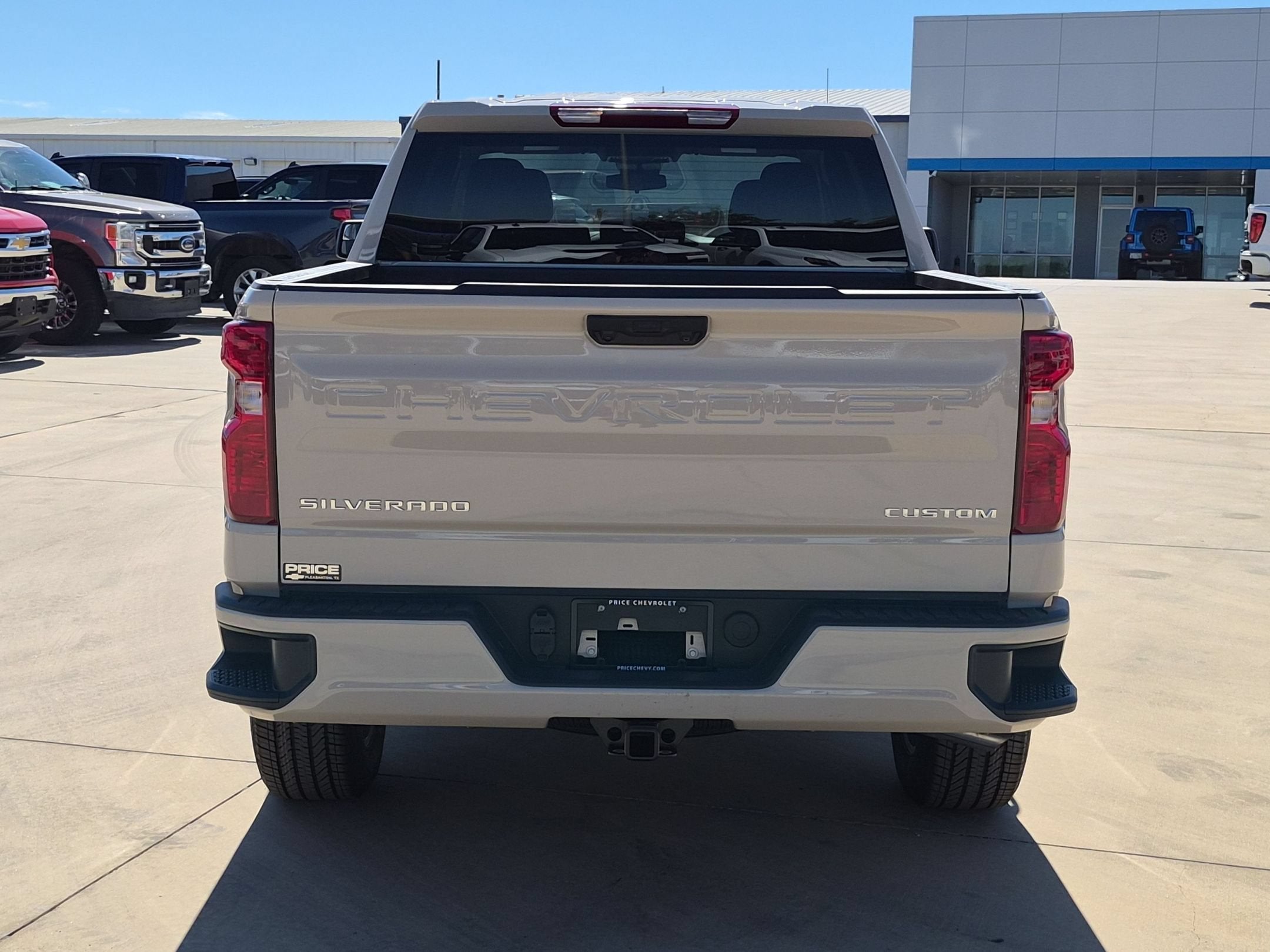 2026 Chevrolet Silverado 1500 Custom