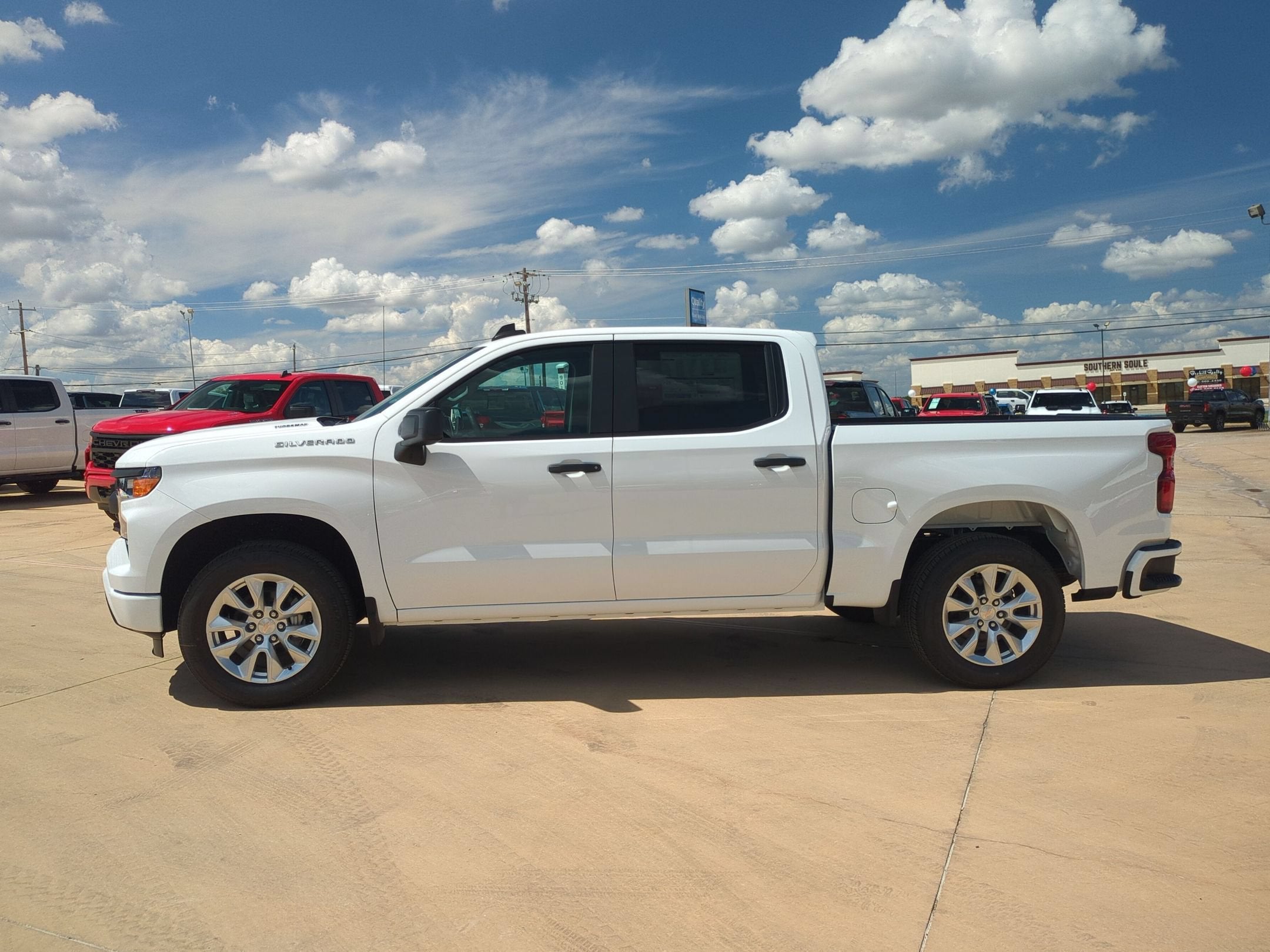 2026 Chevrolet Silverado 1500 Custom