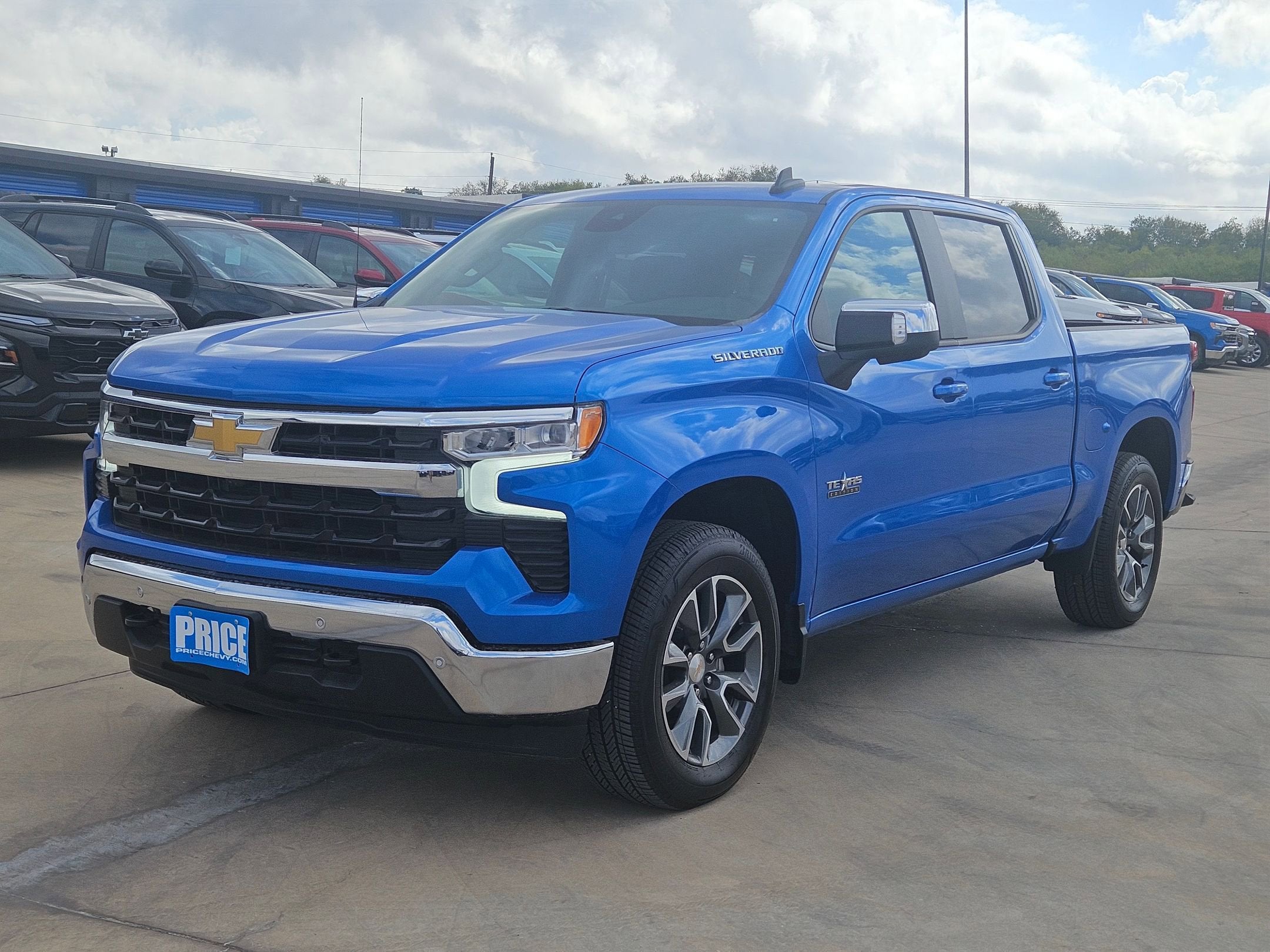 2025 Chevrolet Silverado 1500 LT