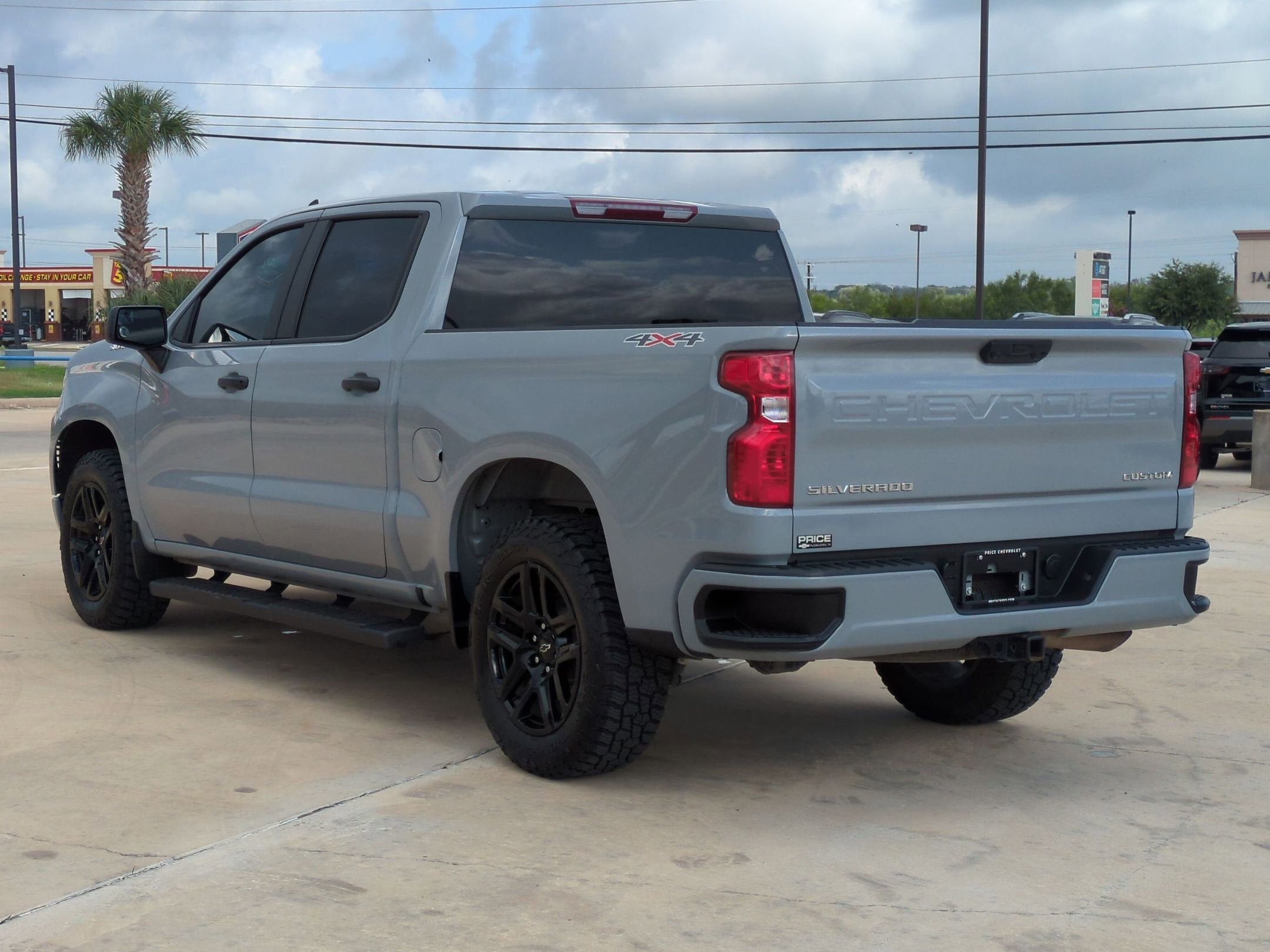 2024 Chevrolet Silverado 1500 Custom