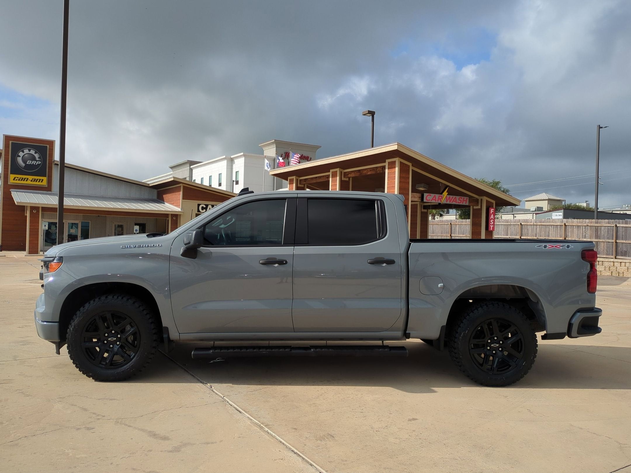 2024 Chevrolet Silverado 1500 Custom