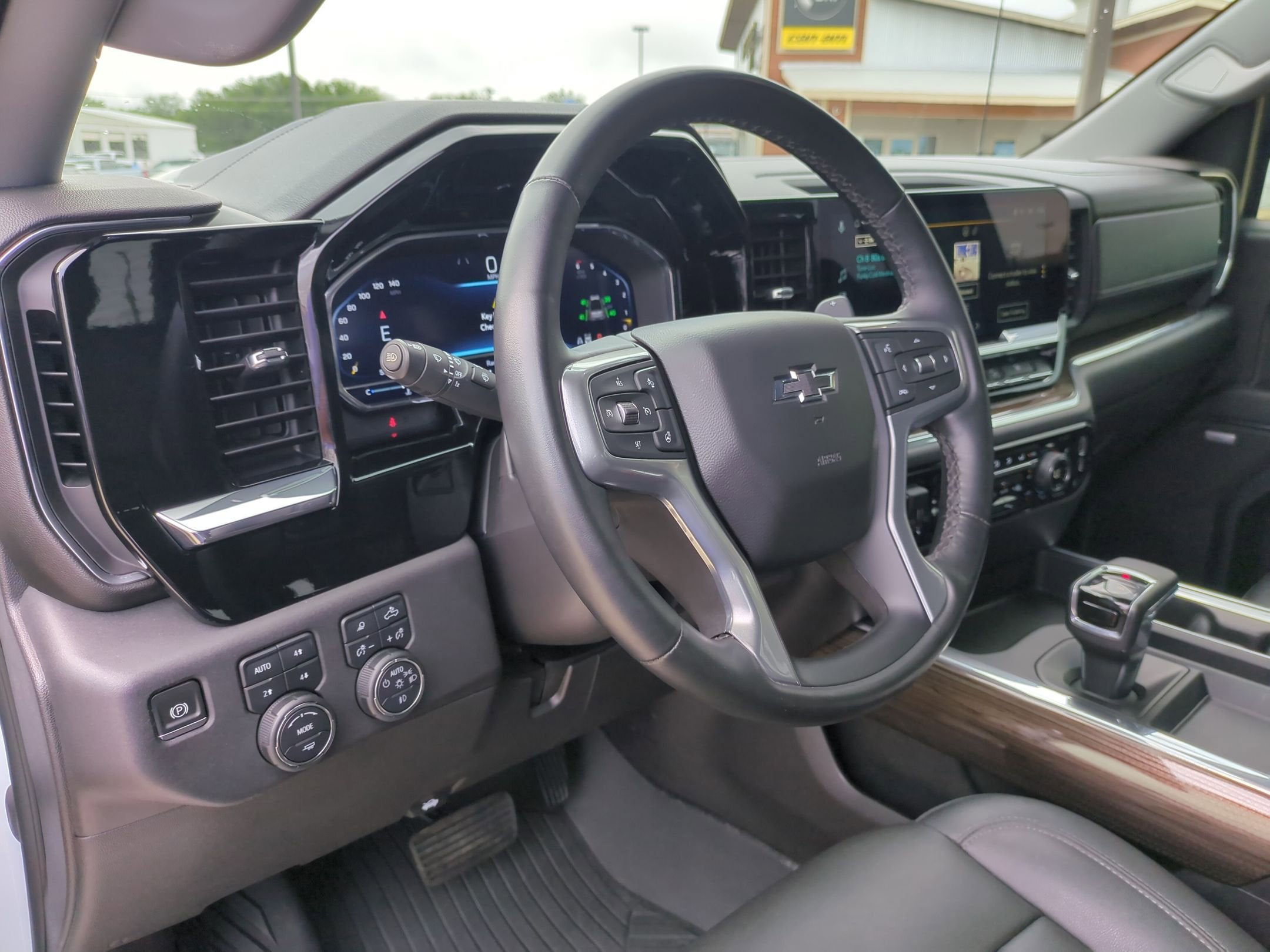 2023 Chevrolet Silverado 1500 LT Trail Boss