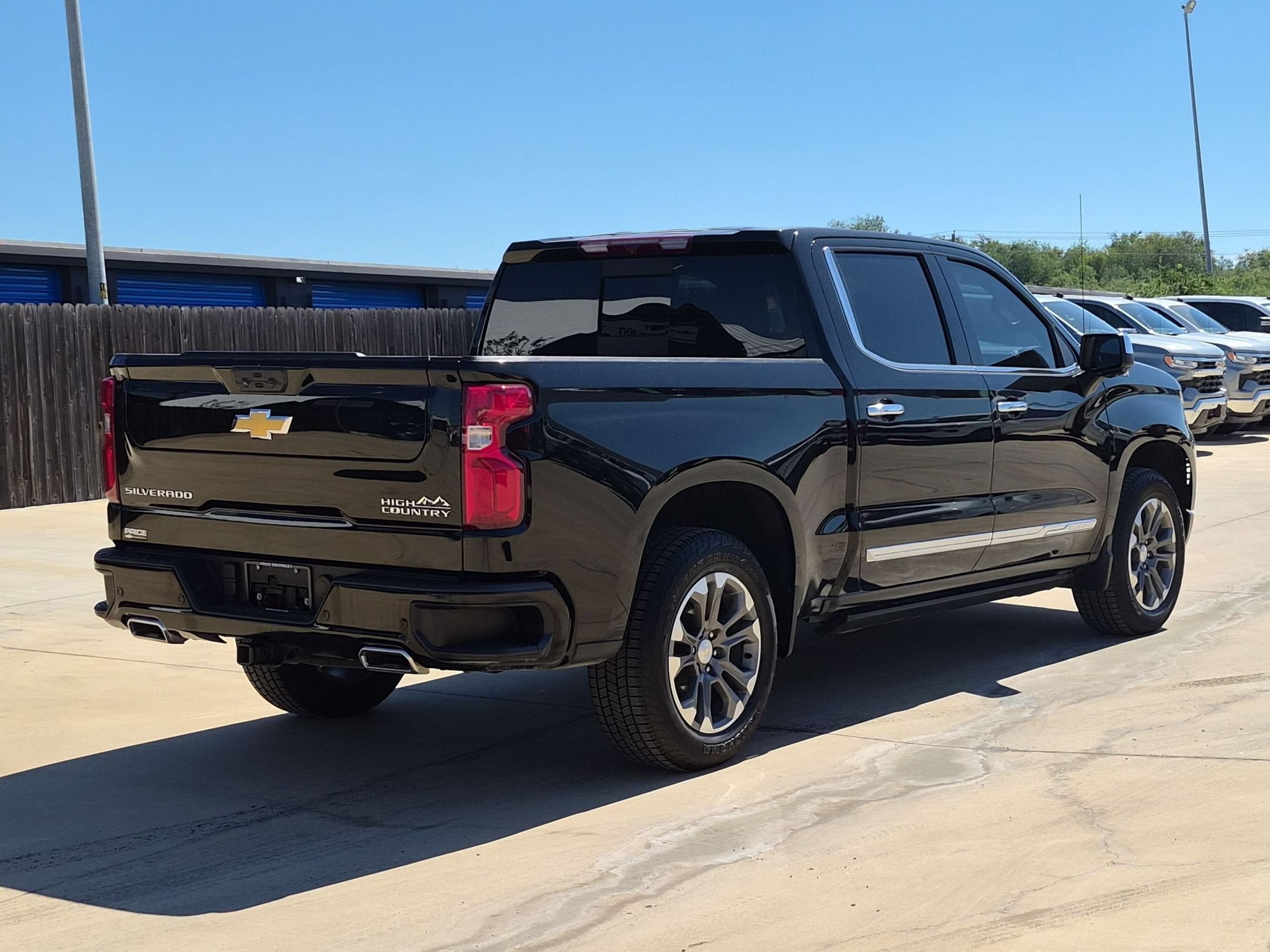 2023 Chevrolet Silverado 1500 High Country