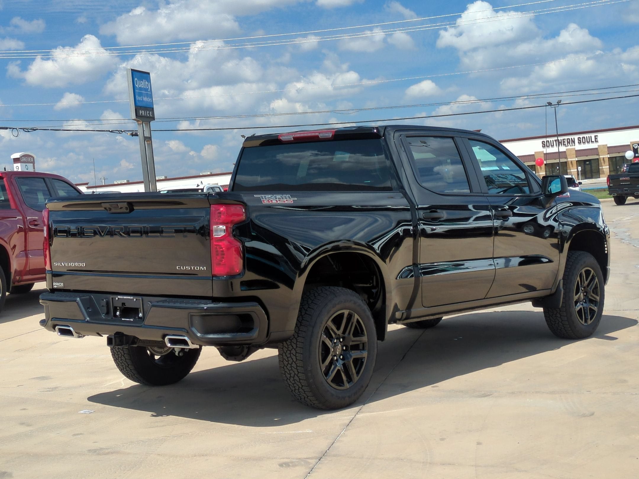 2026 Chevrolet Silverado 1500 Custom Trail Boss