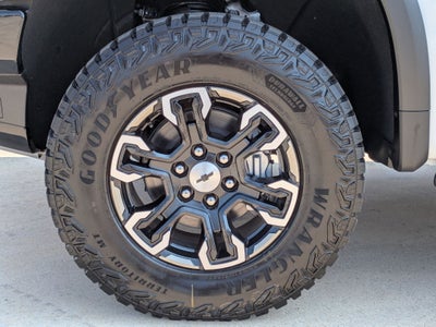 2025 Chevrolet Silverado 1500 ZR2