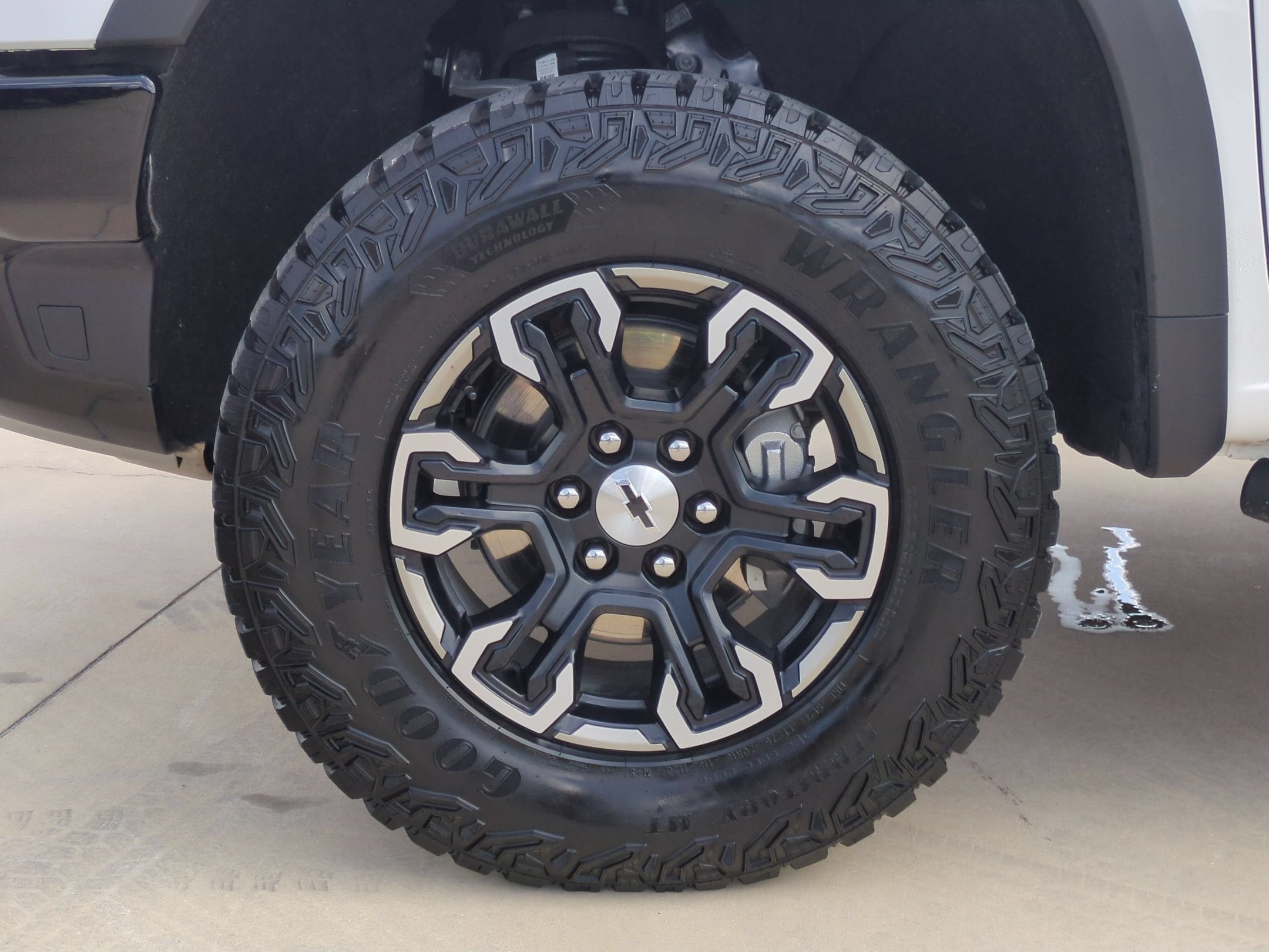 2025 Chevrolet Silverado 1500 ZR2