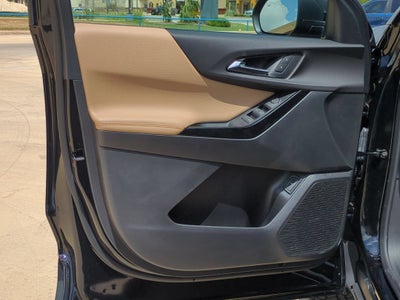 2027 Chevrolet Equinox FWD ACTIV