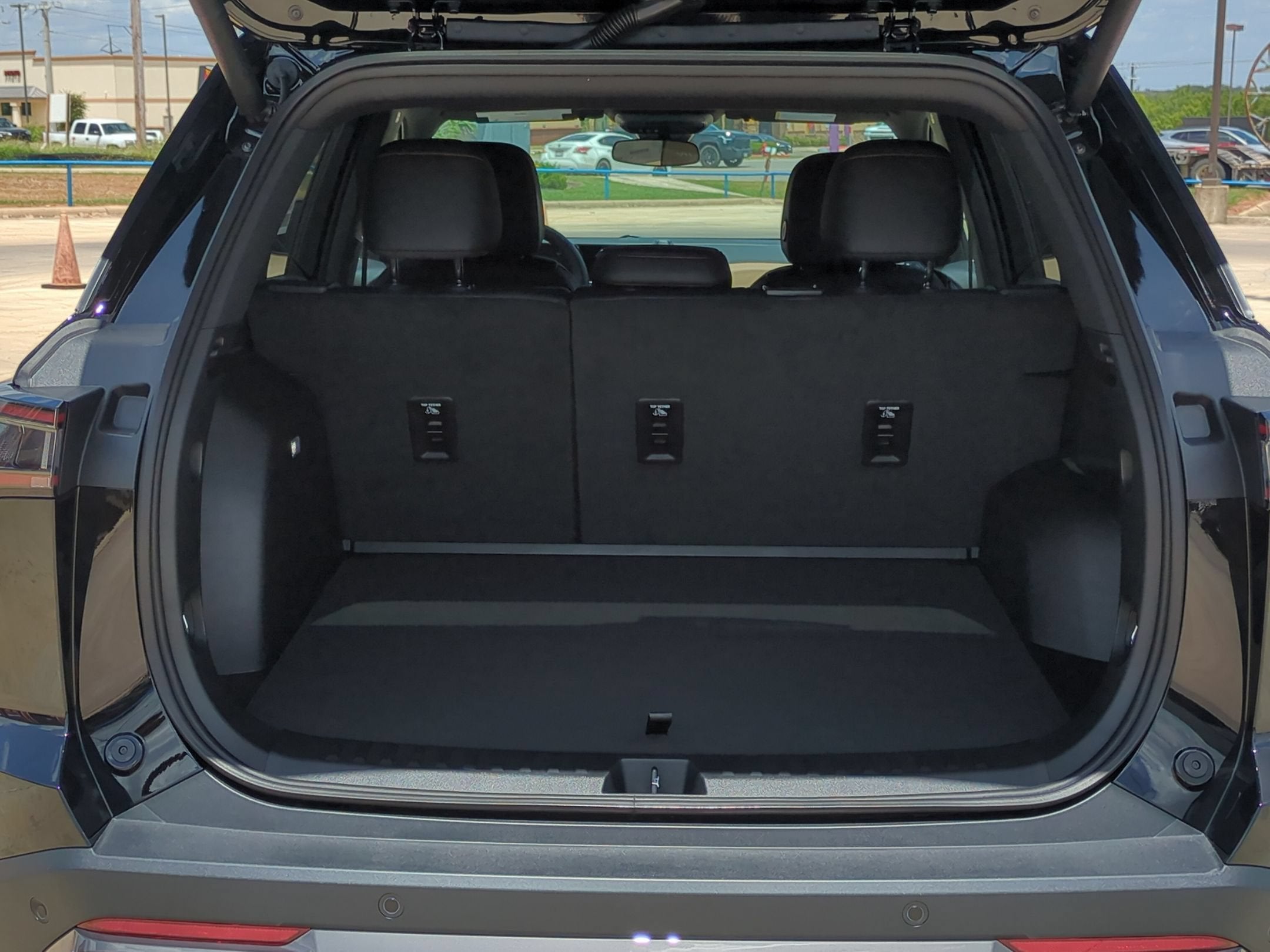 2027 Chevrolet Equinox FWD ACTIV