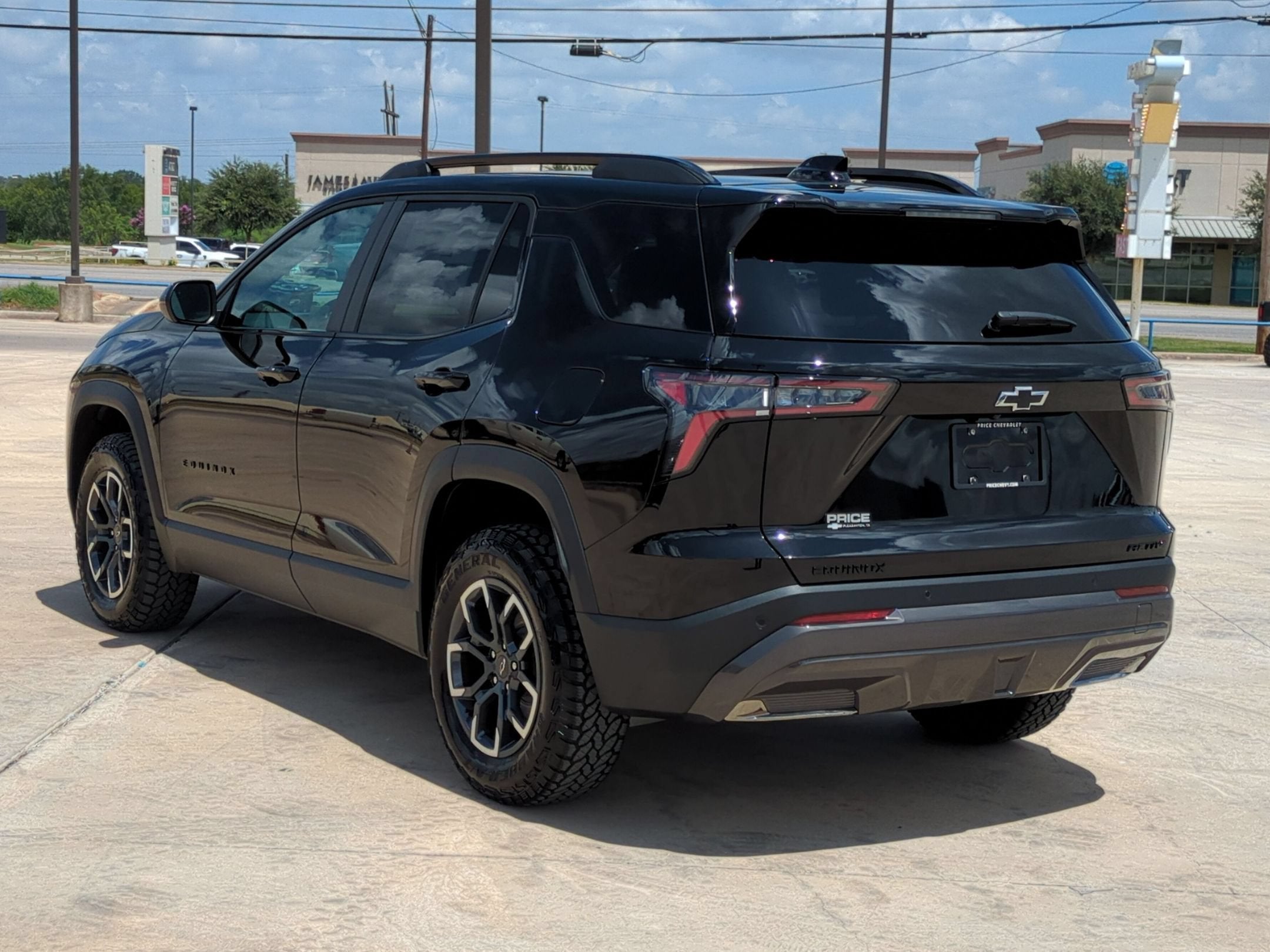 2027 Chevrolet Equinox FWD ACTIV