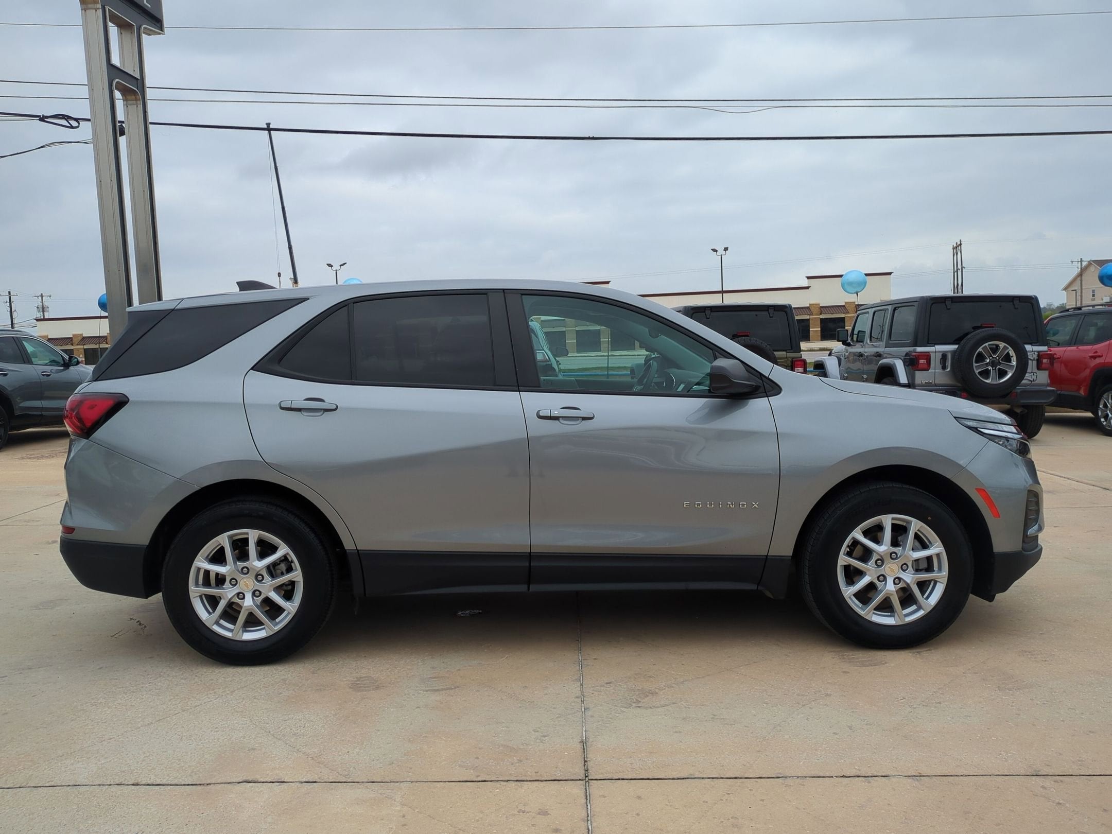 2024 Chevrolet Equinox LS