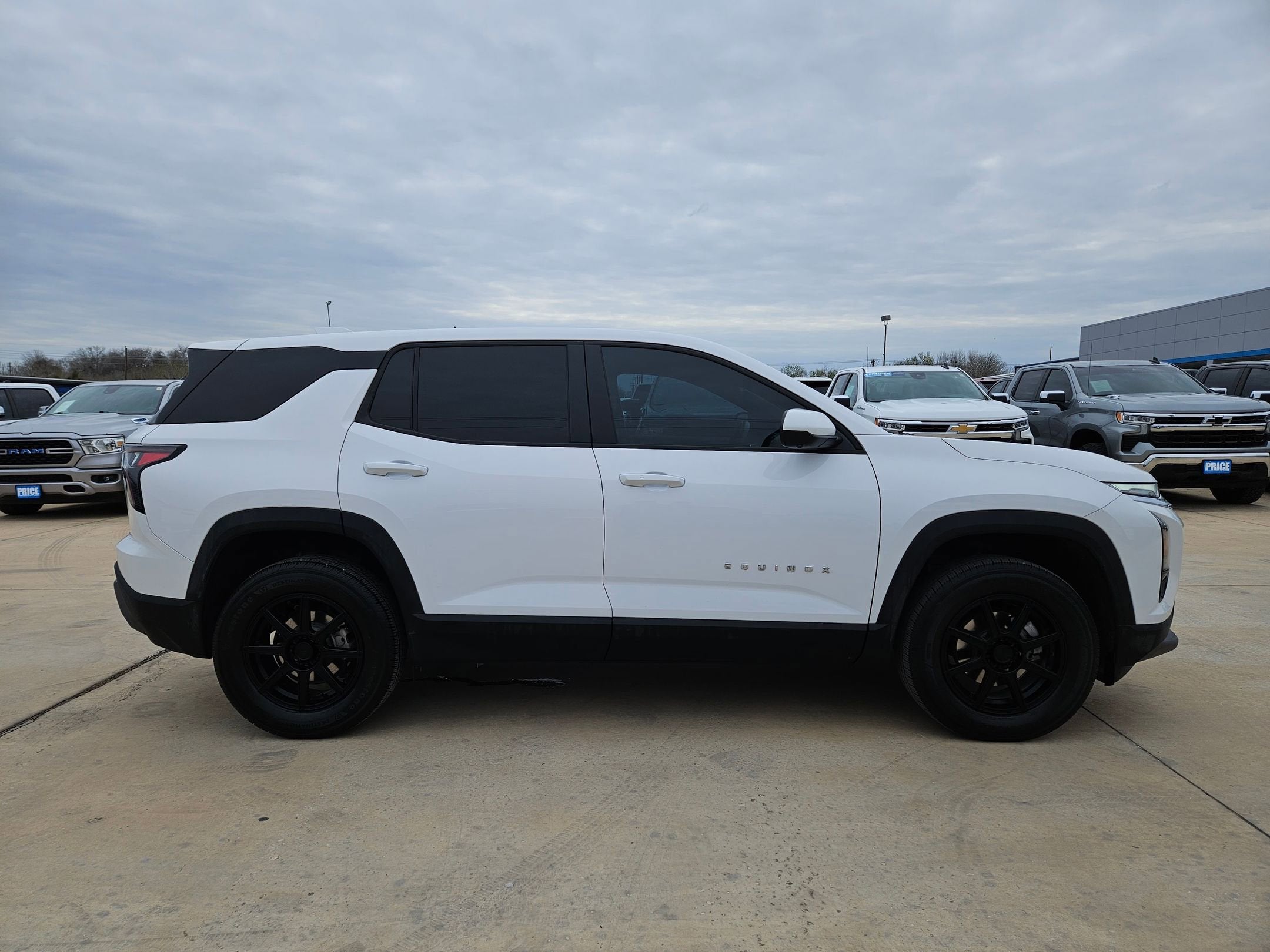2025 Chevrolet Equinox LT