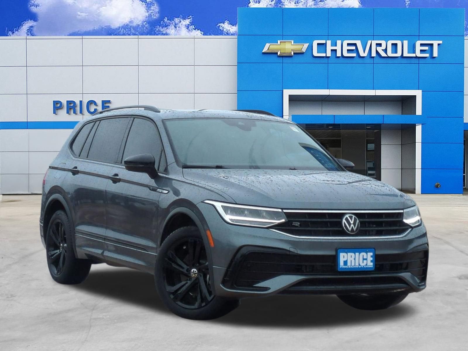 2024 Volkswagen Tiguan SE R-Line Black
