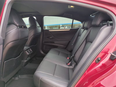 2024 Lexus ES ES 350 F SPORT Handling