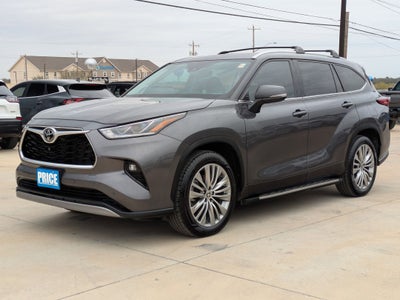 2022 Toyota Highlander Platinum