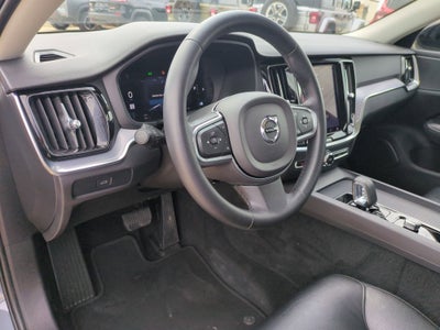 2024 Volvo S60 Core Dark Theme