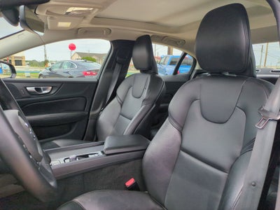 2024 Volvo S60 Core Dark Theme