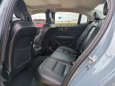 2024 Volvo S60 Core Dark Theme