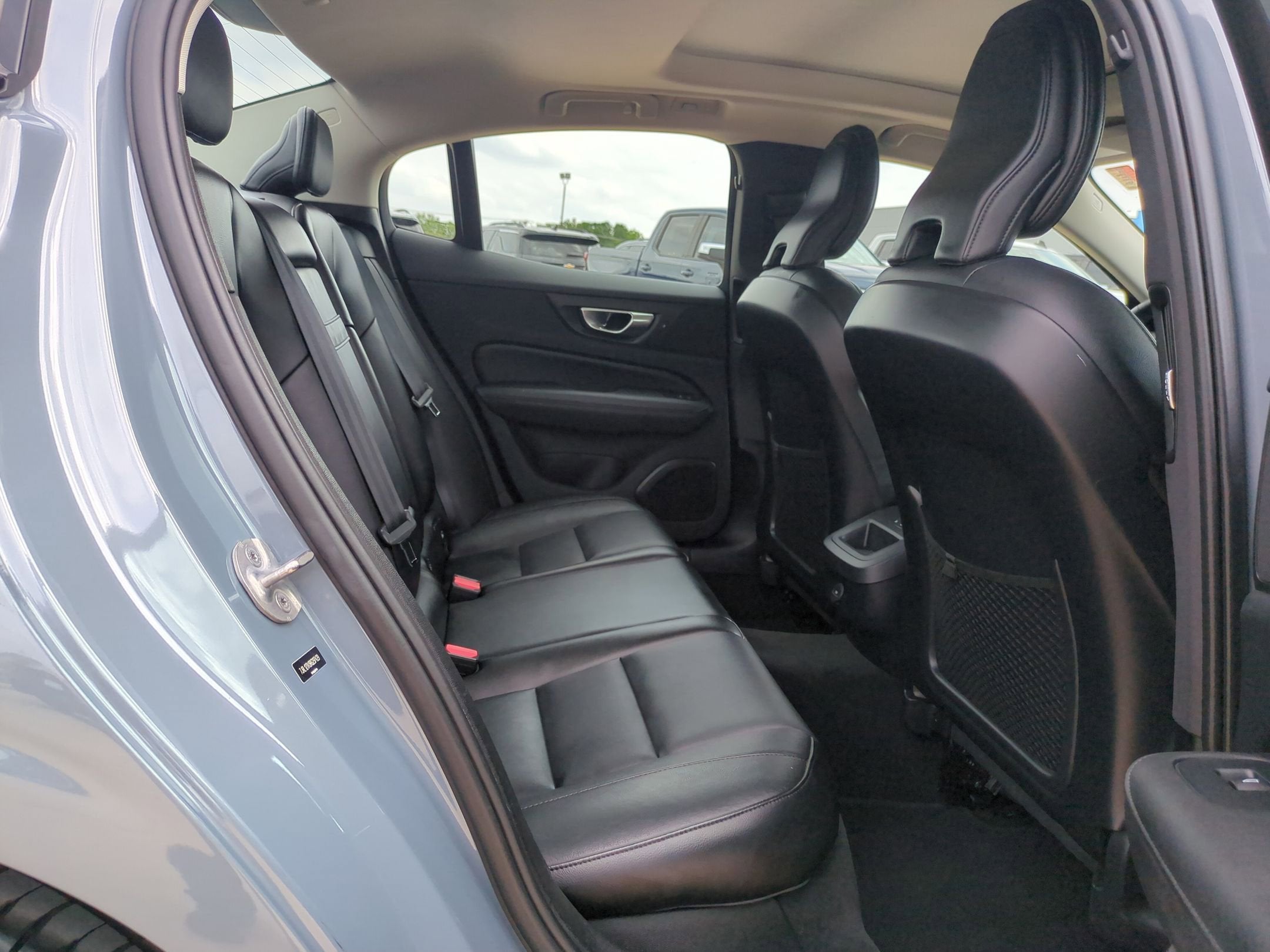 2024 Volvo S60 Core Dark Theme