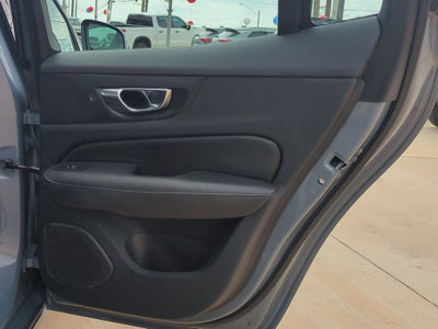 2024 Volvo S60 Core Dark Theme